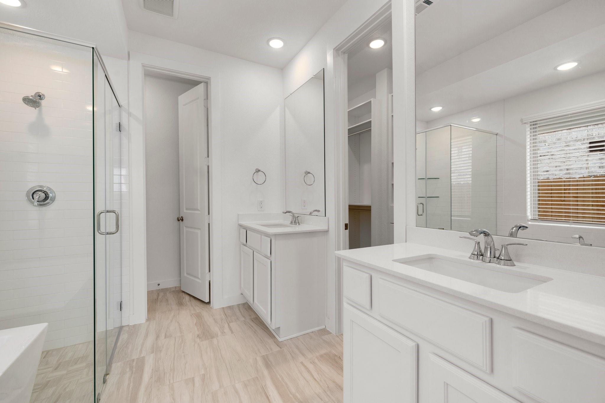 997 Newport Creek Dr