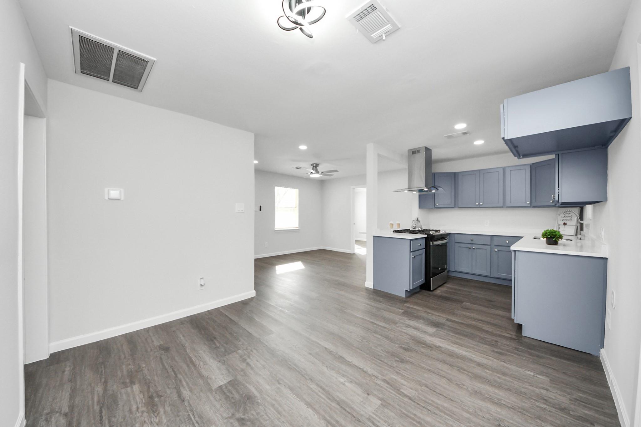 6511 Mohawk Street