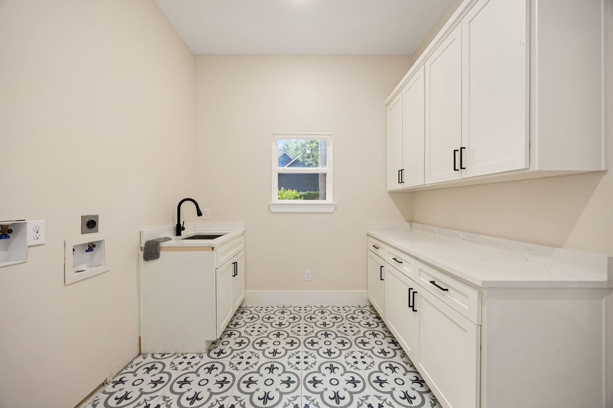 7321 Ponderosa Dr