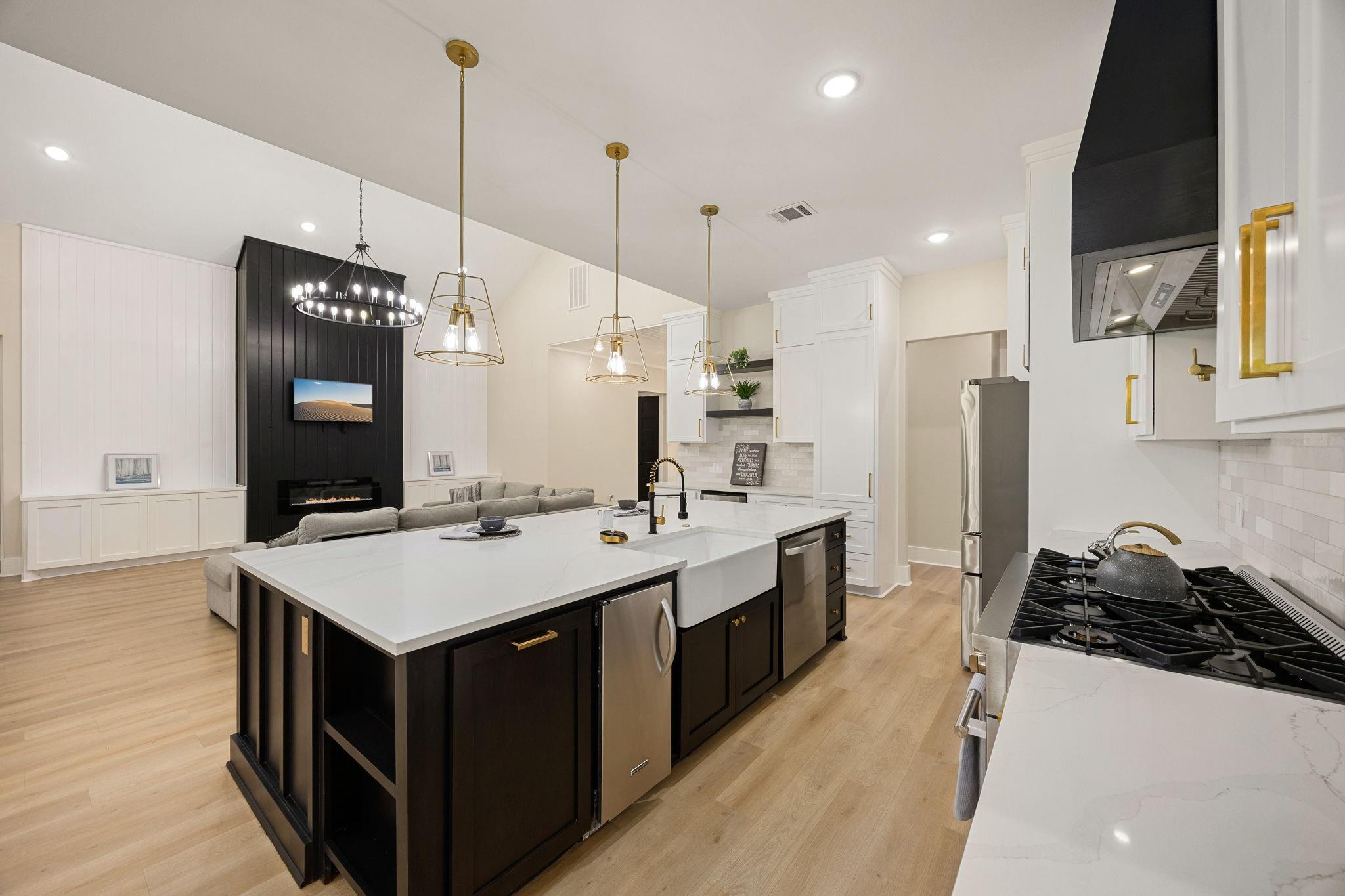 7321 Ponderosa Dr