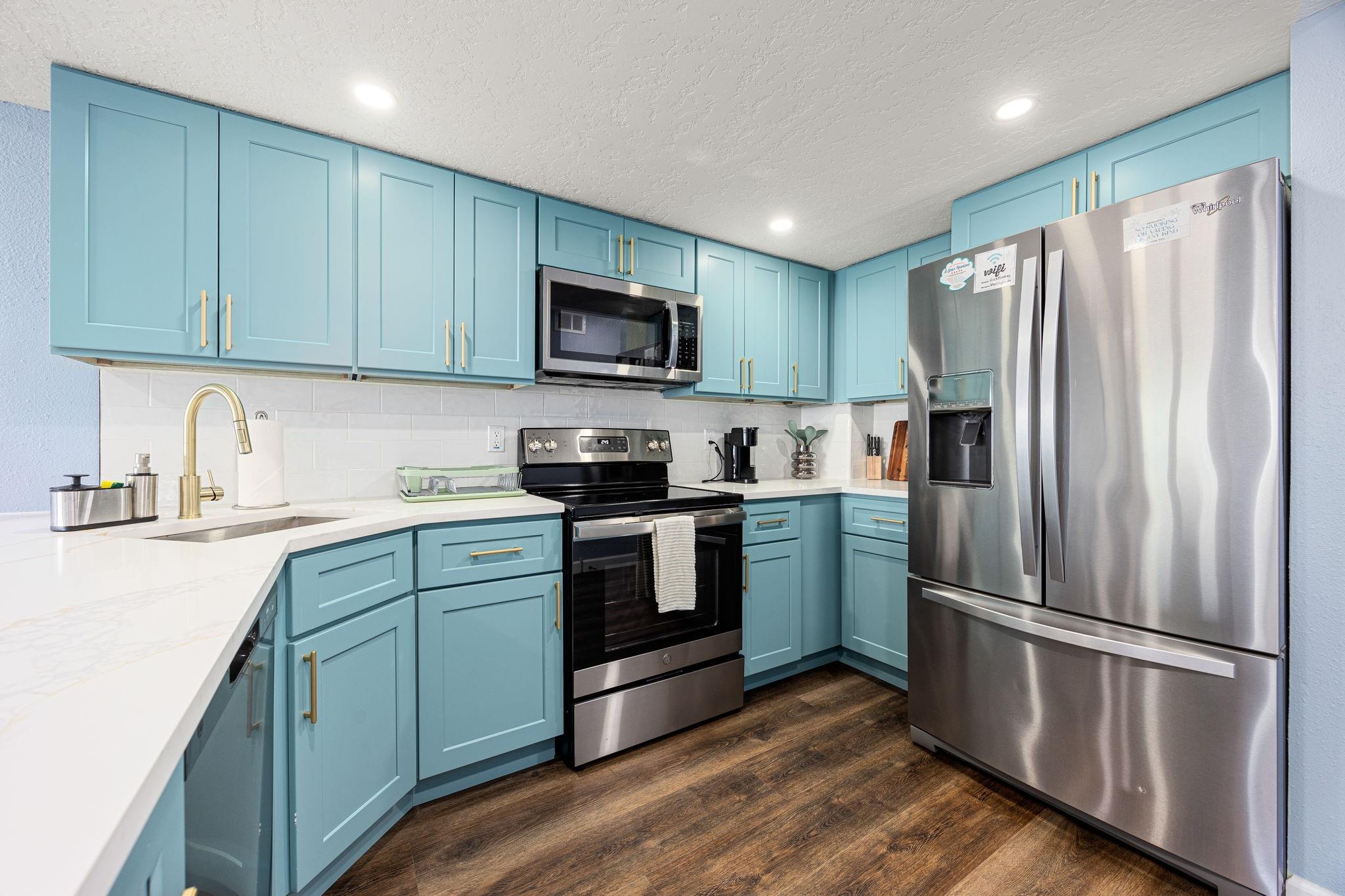 7310 Seawall Boulevard # 702