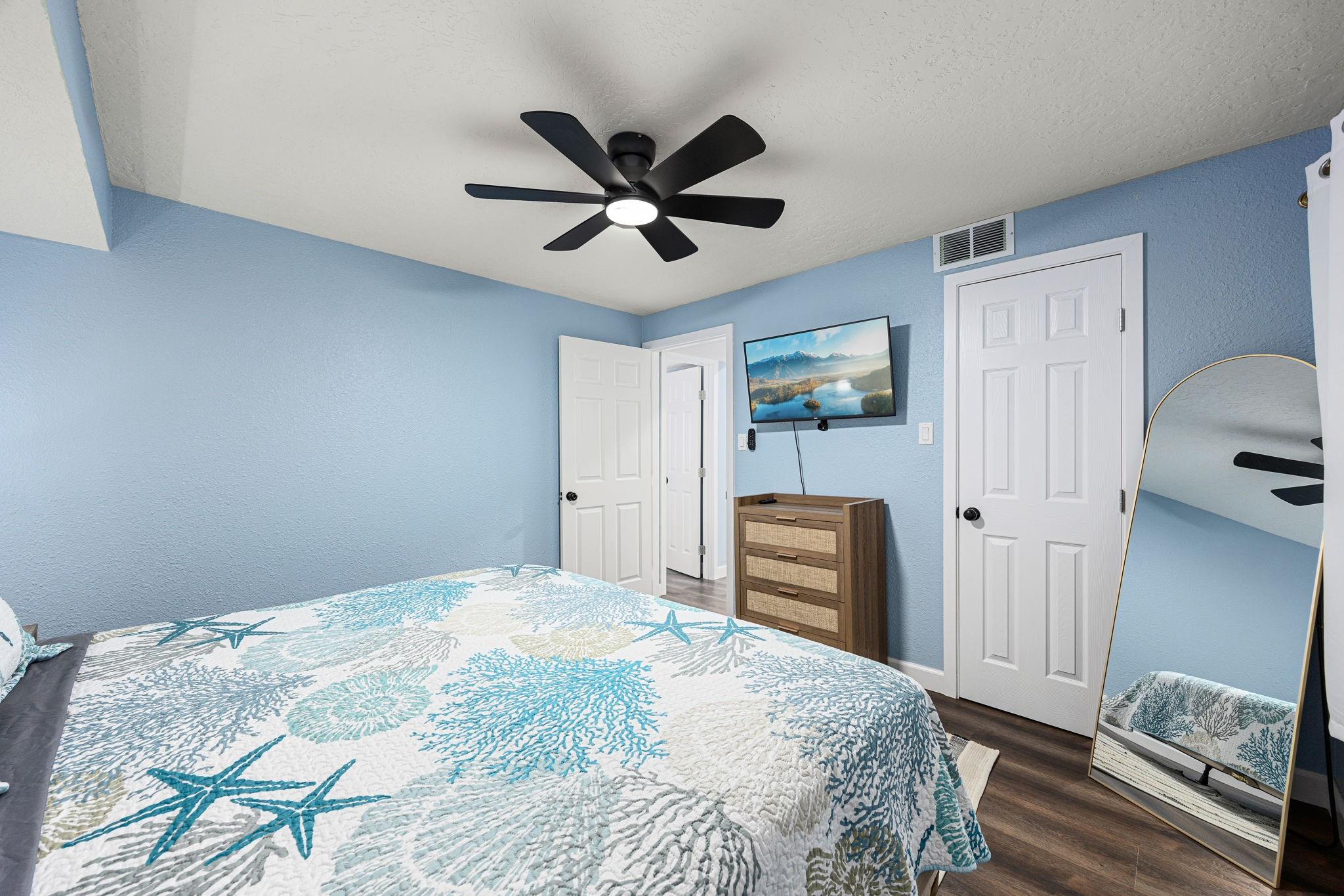 7310 Seawall Boulevard # 702