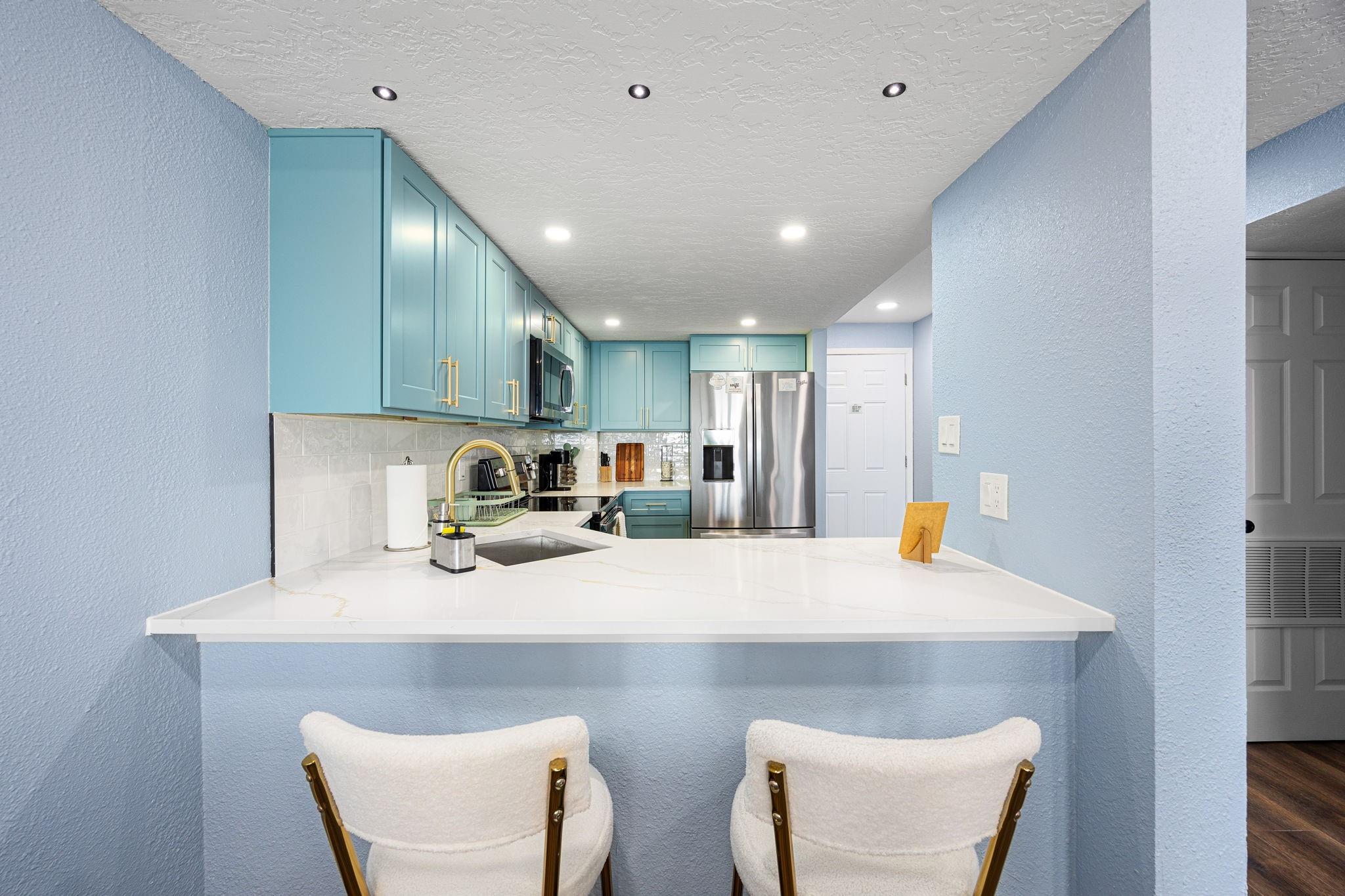 7310 Seawall Boulevard # 702