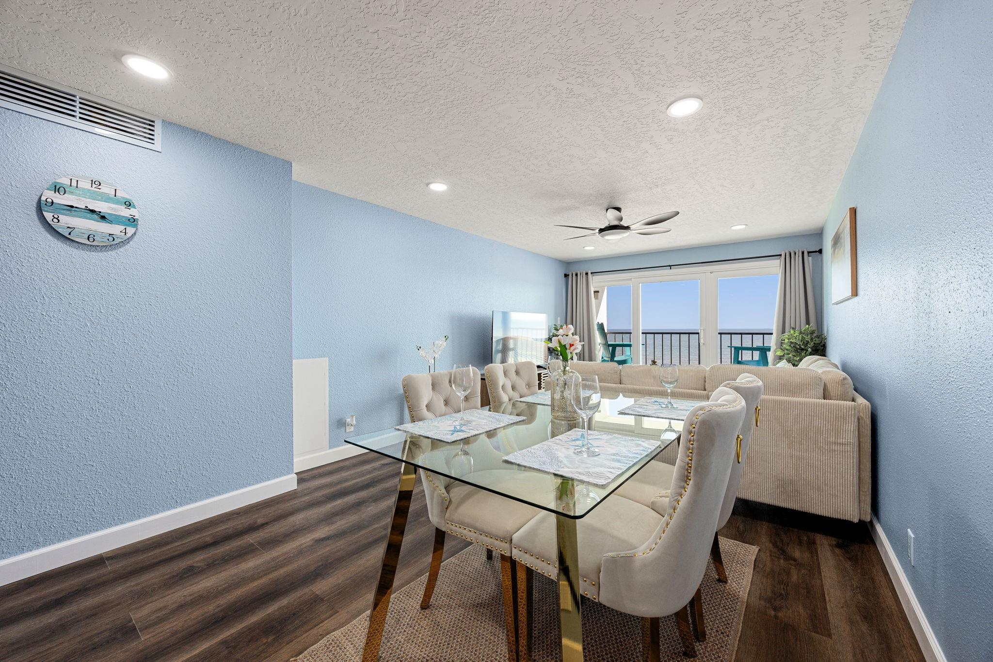 7310 Seawall Boulevard # 702