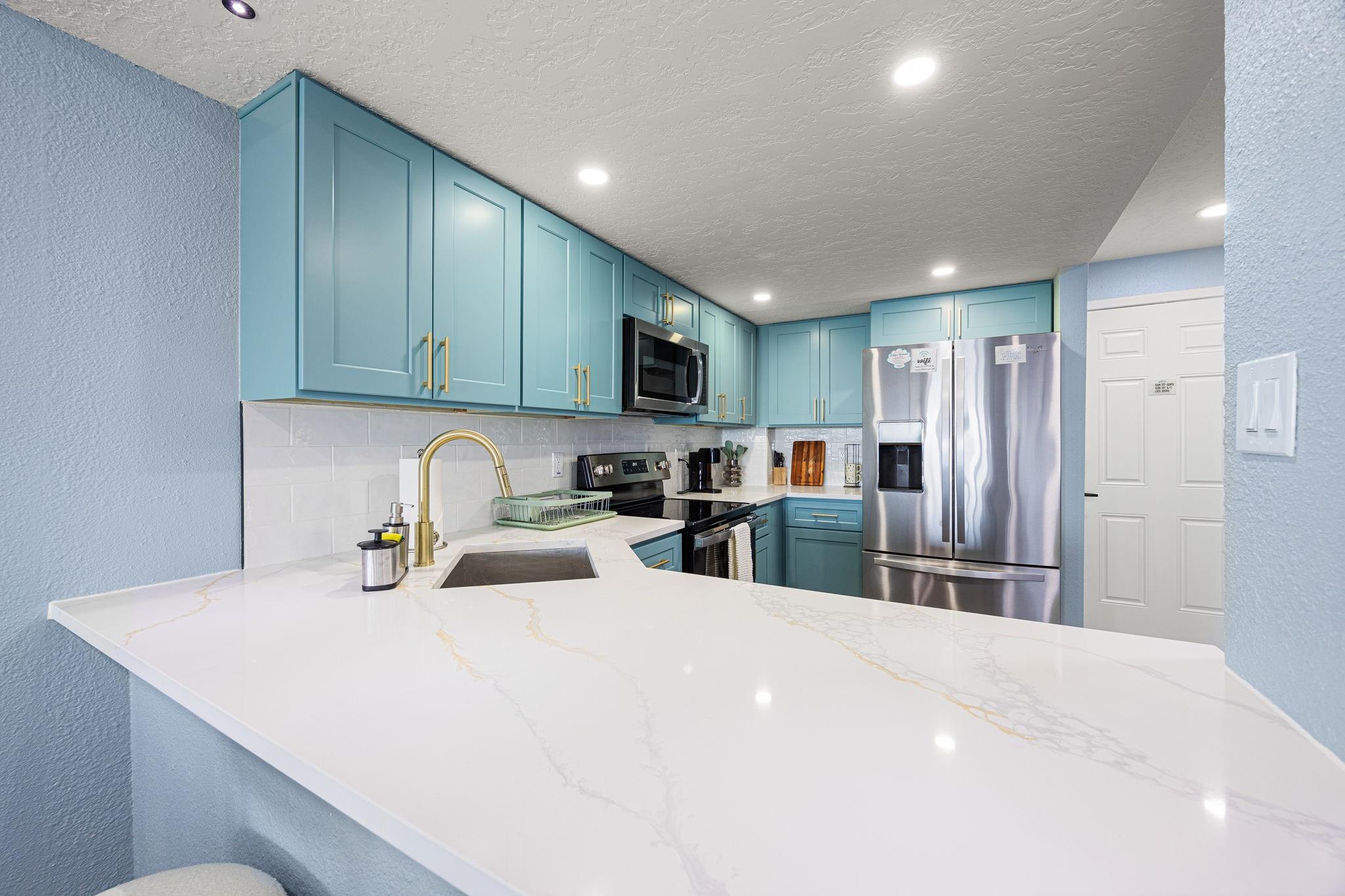 7310 Seawall Boulevard # 702