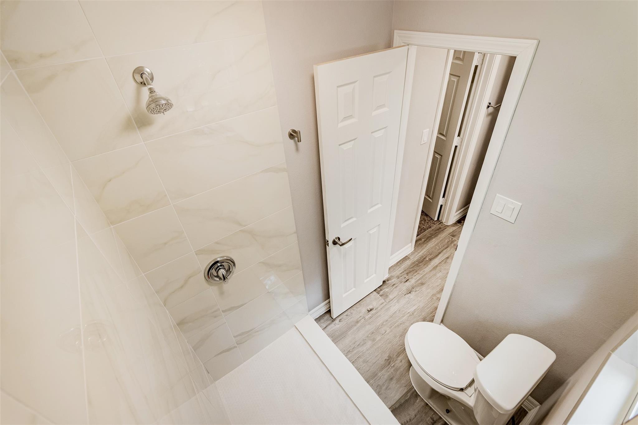 6214 Jadecrest Drive