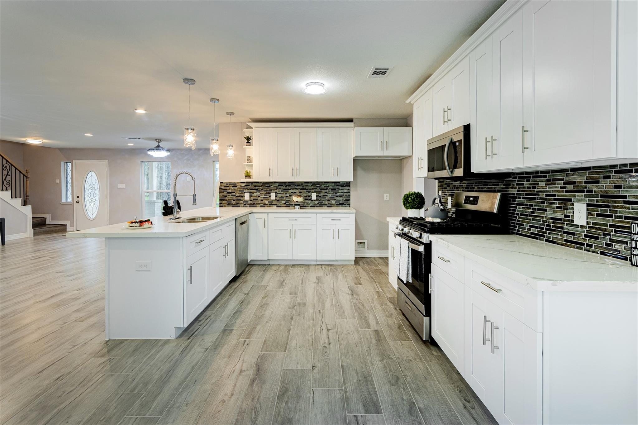 6214 Jadecrest Drive