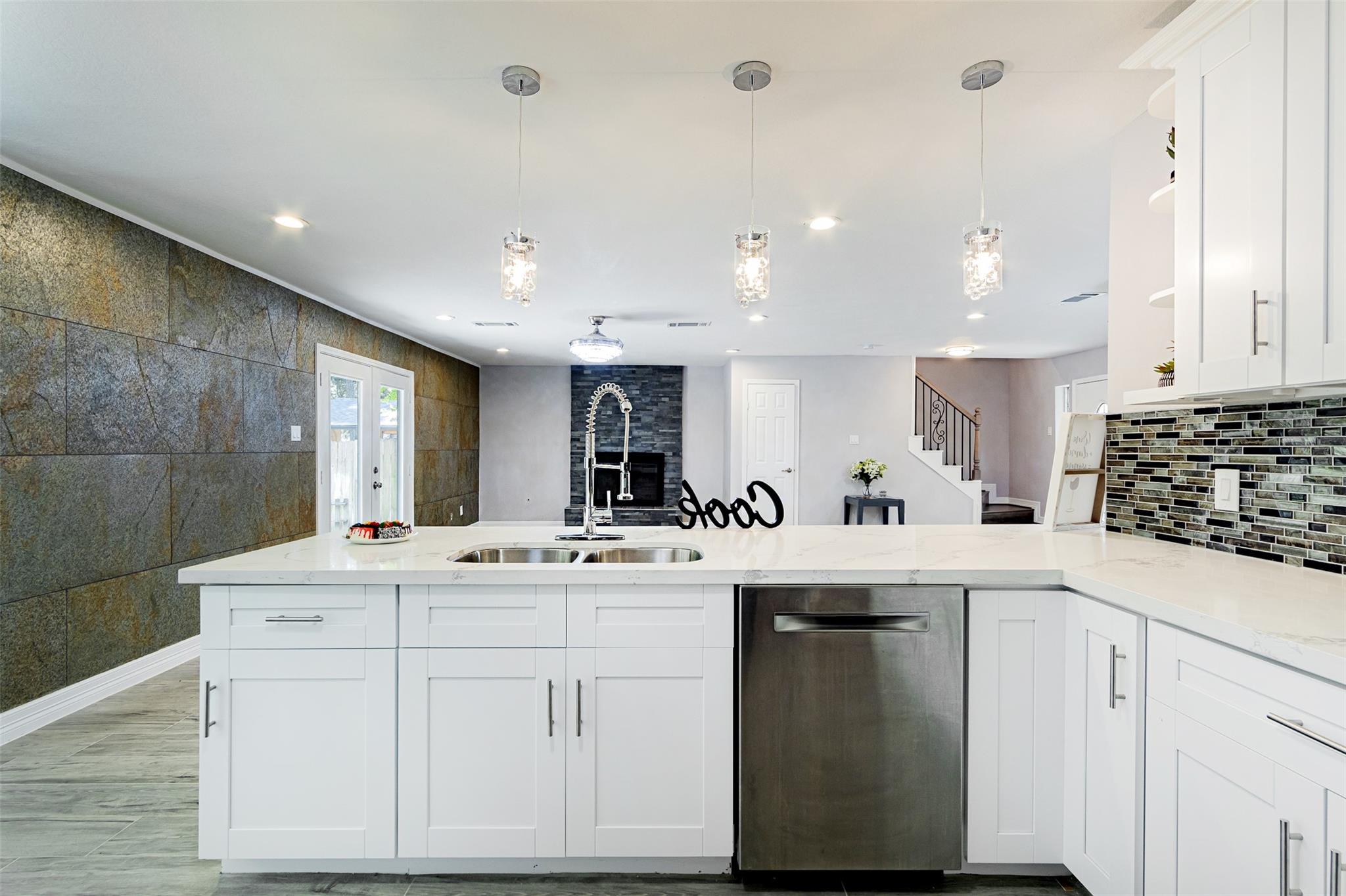 6214 Jadecrest Drive