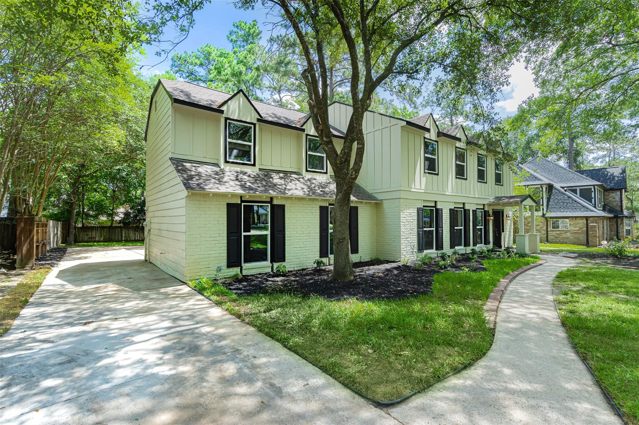 6214 Jadecrest Drive