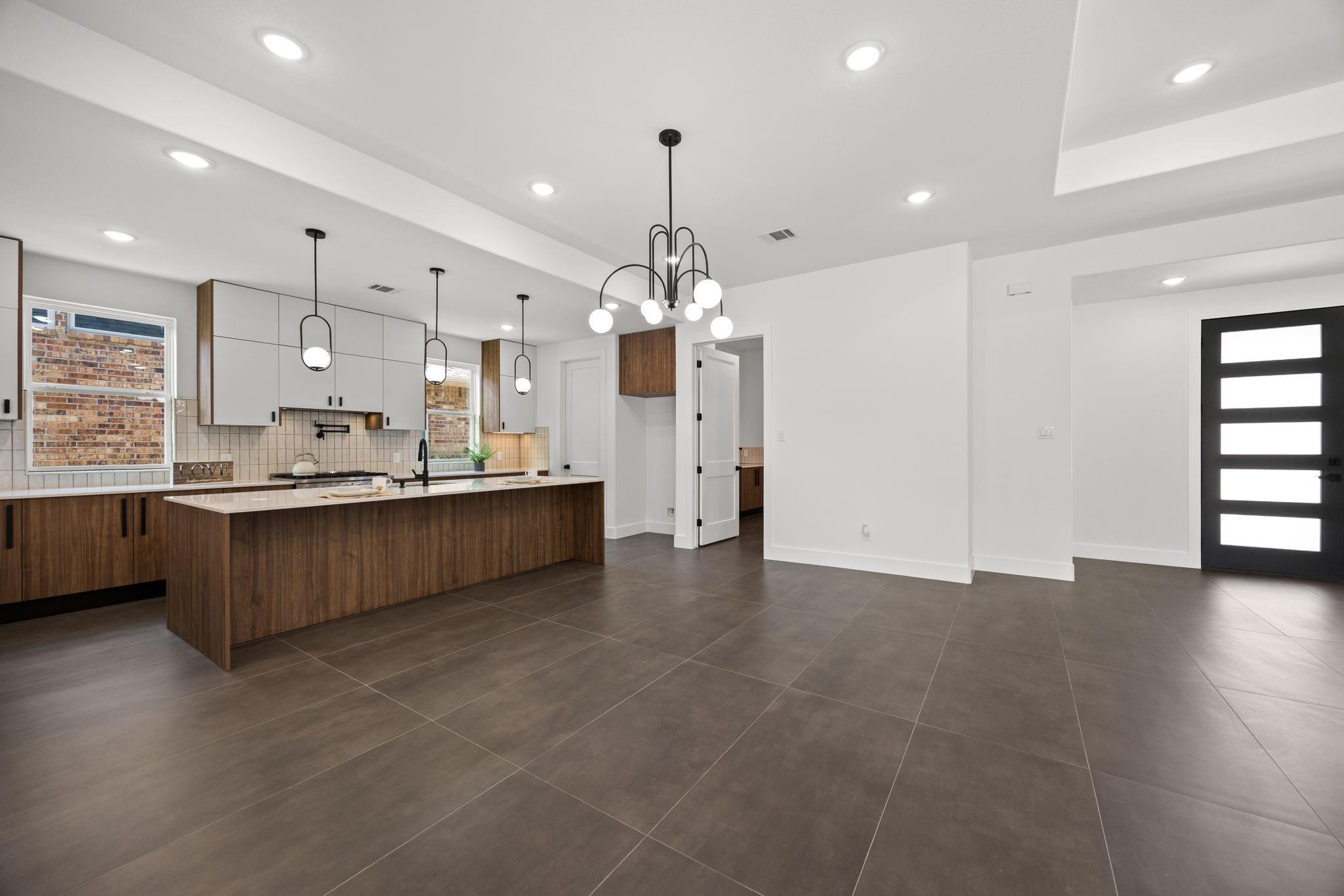 98 Camden Hills Dr Drive