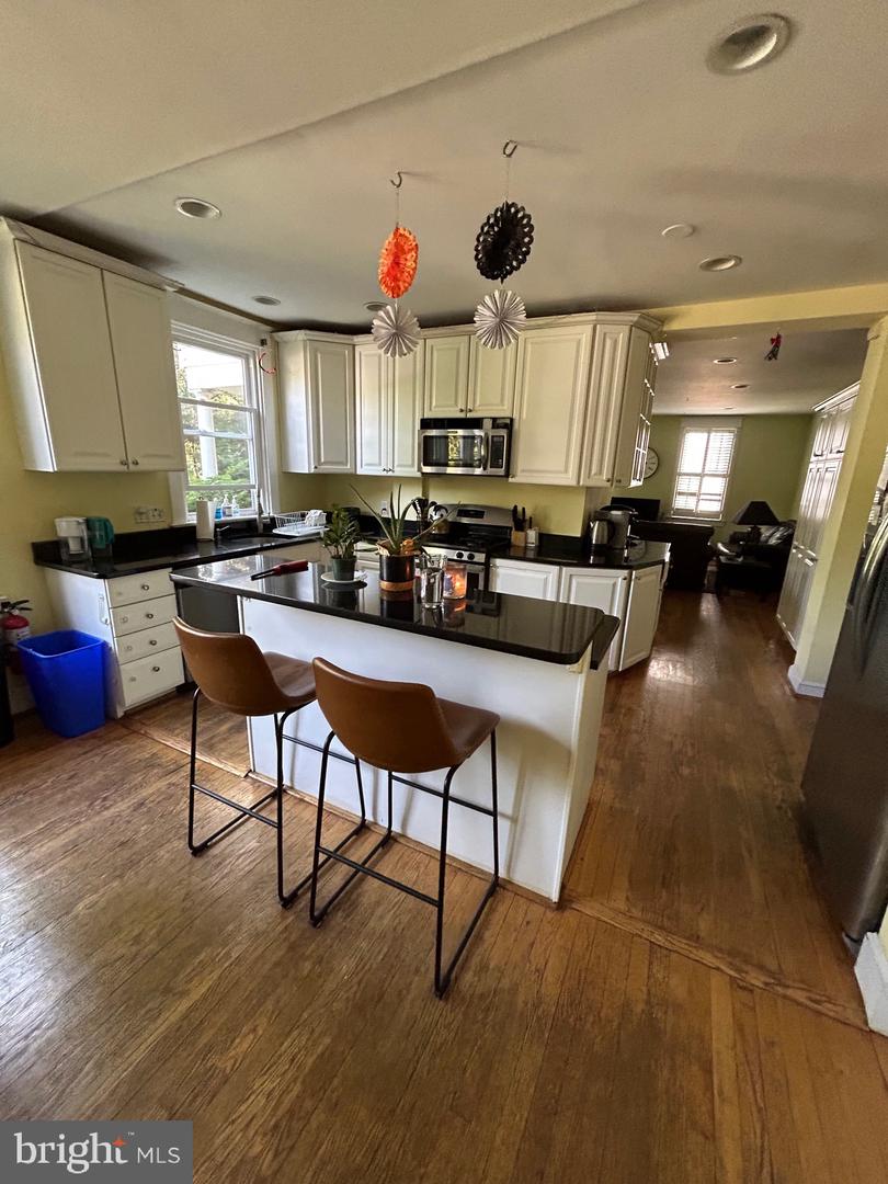 4229 Brandywine St NW