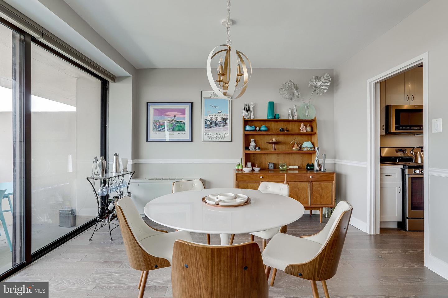 4141 N Henderson Road Unit: 1016