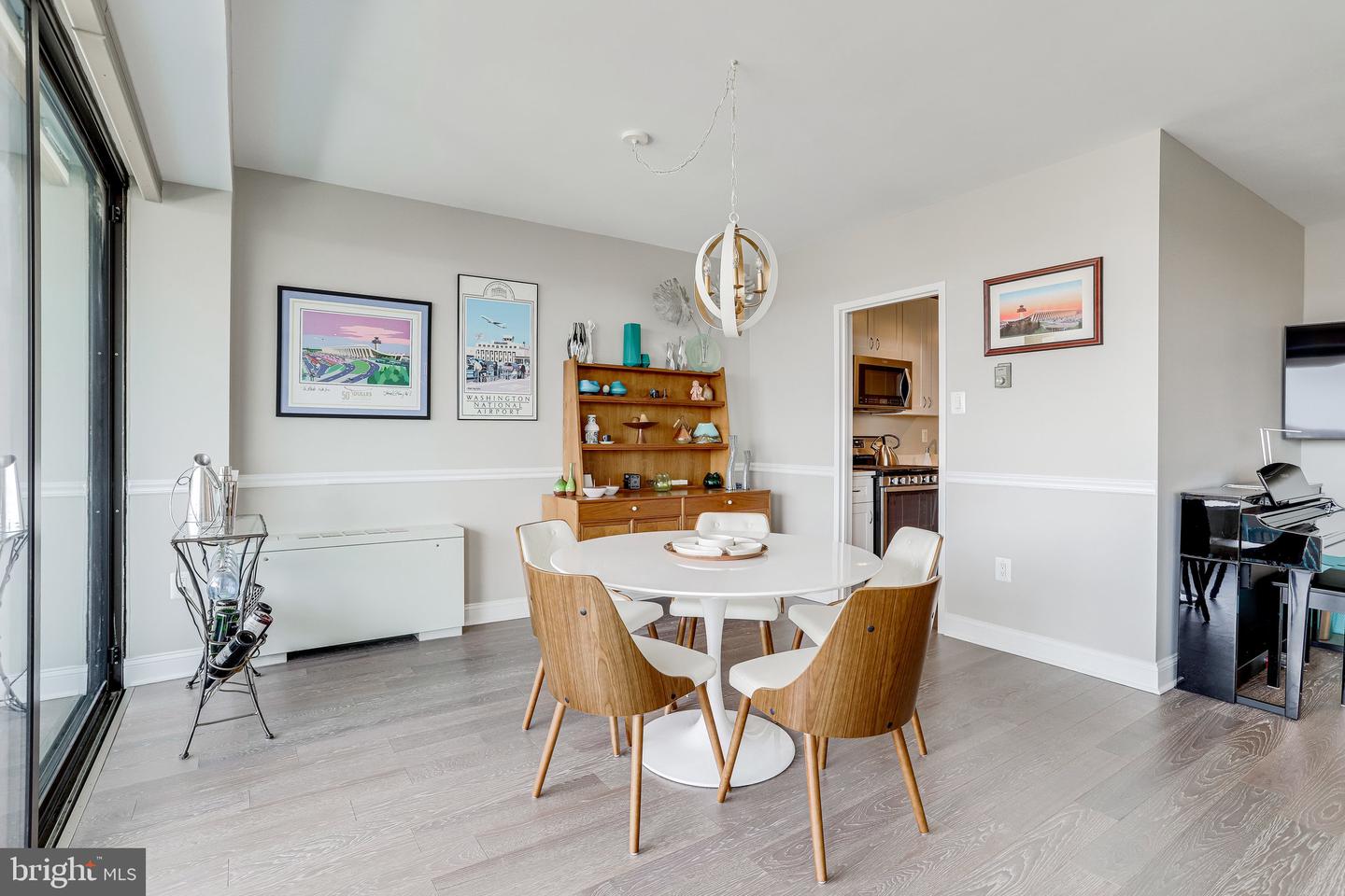 4141 N Henderson Road Unit: 1016