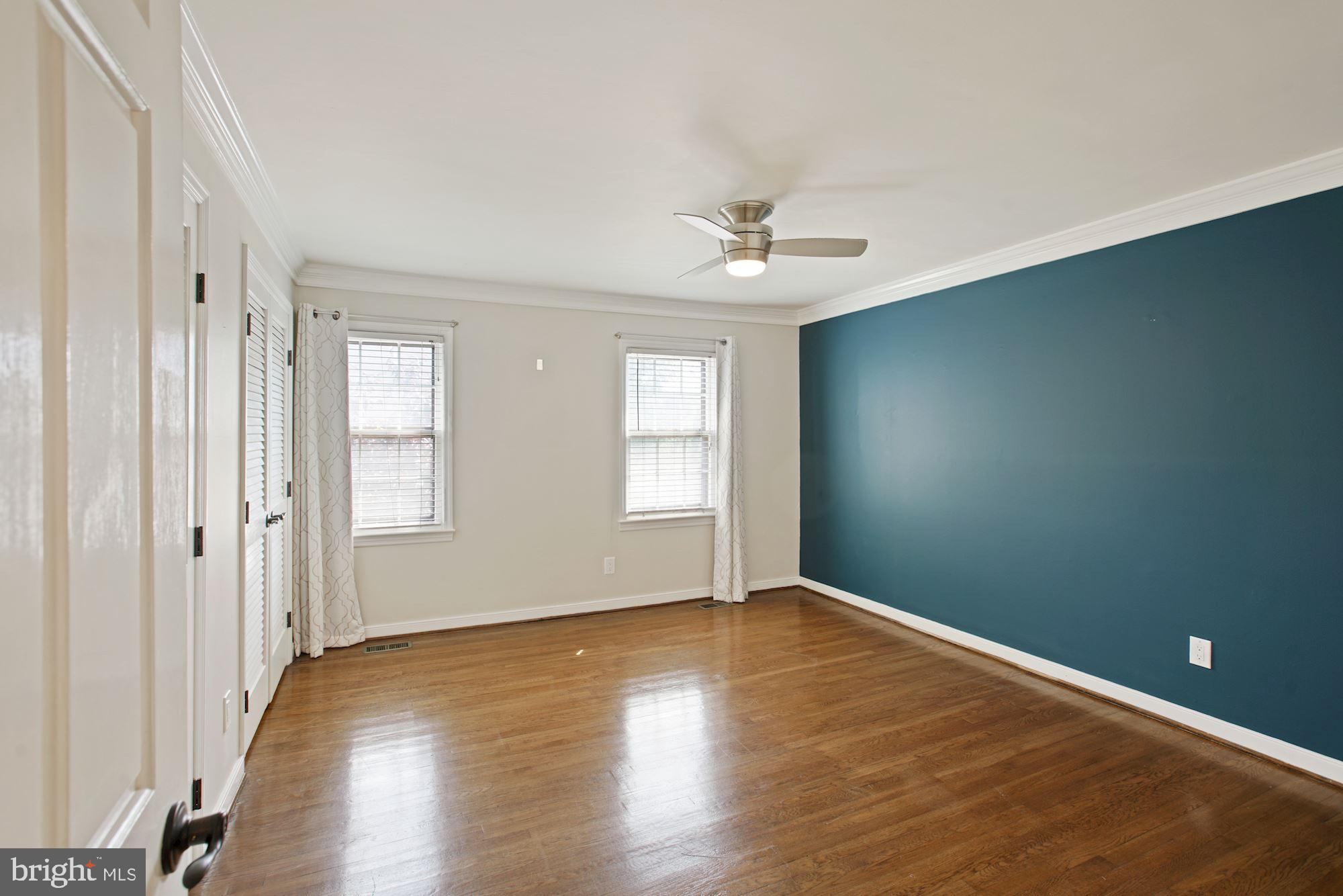 1225 MICHIGAN CT