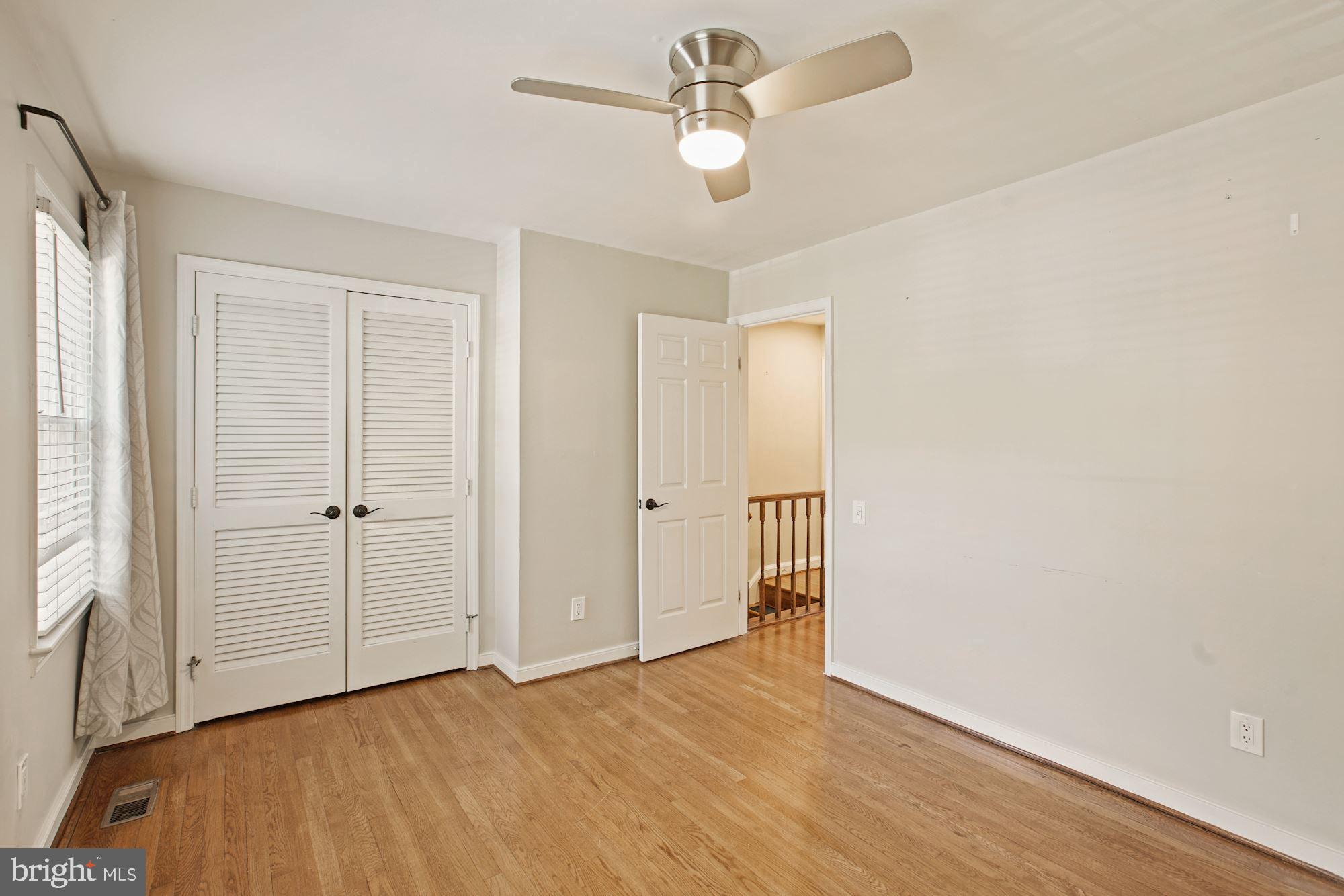 1225 MICHIGAN CT
