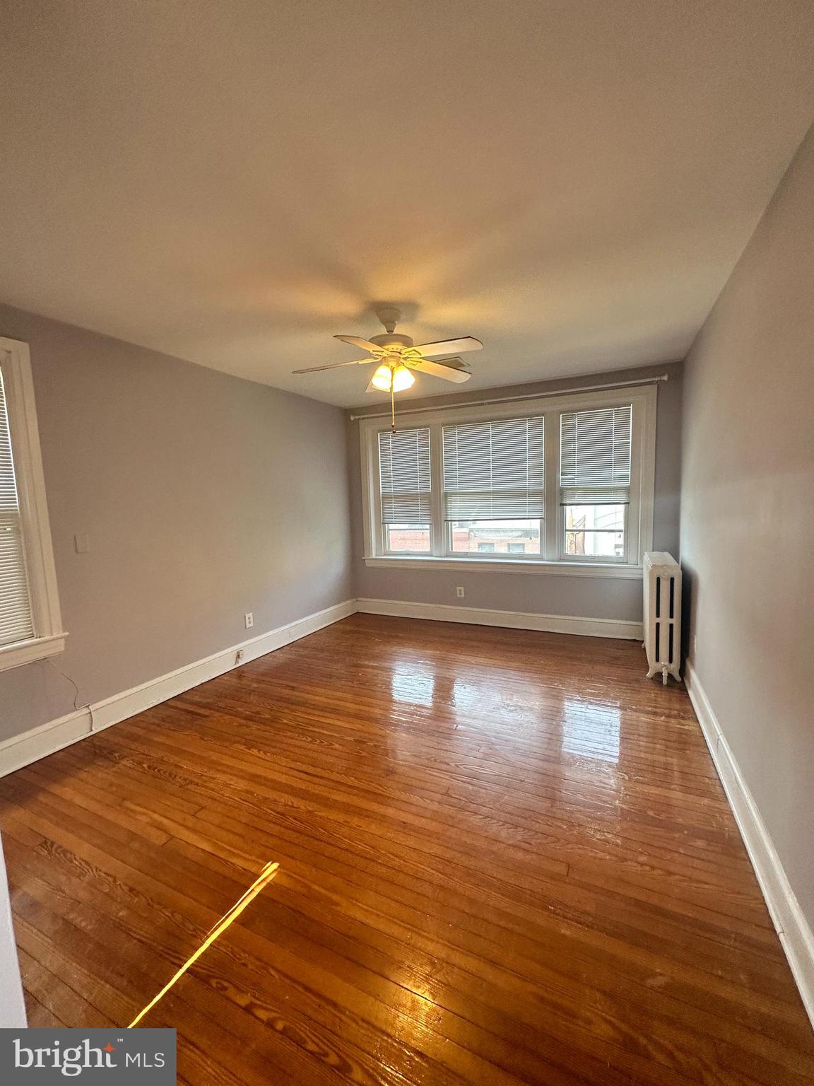 809 1/2 KING STREET 3