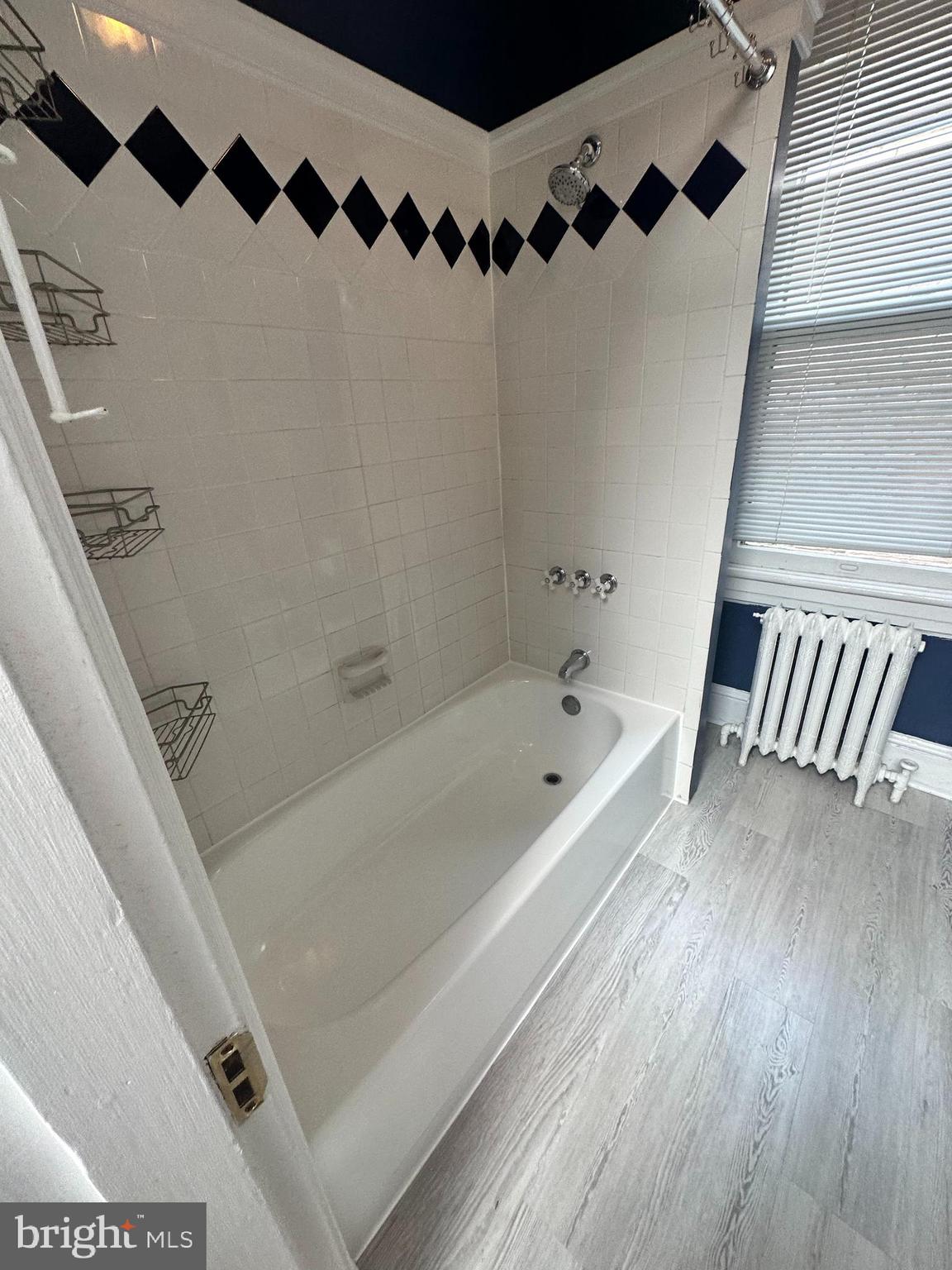 809 1/2 KING STREET 3