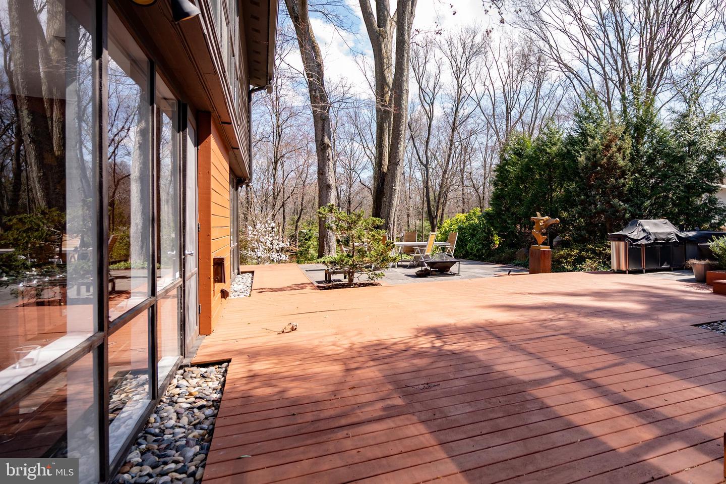 2108 Popkins Ln
