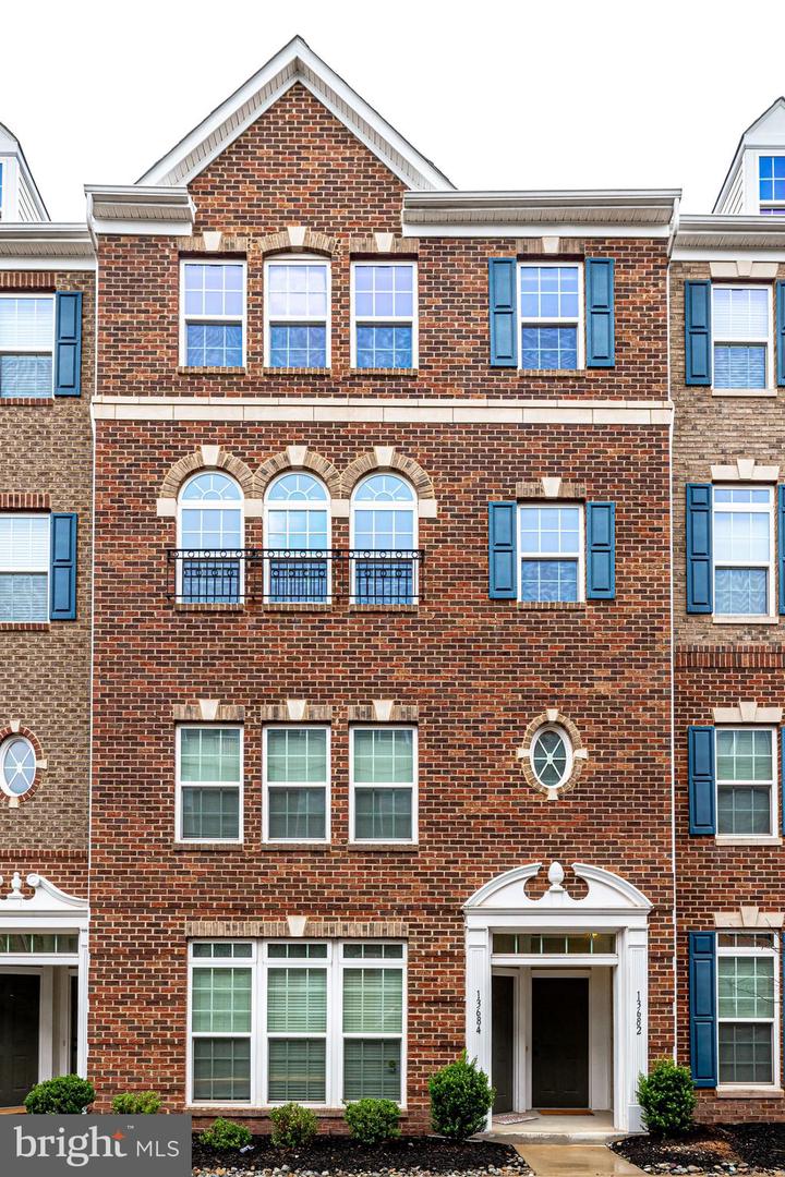 13682 Endeavour Drive Unit: 19D