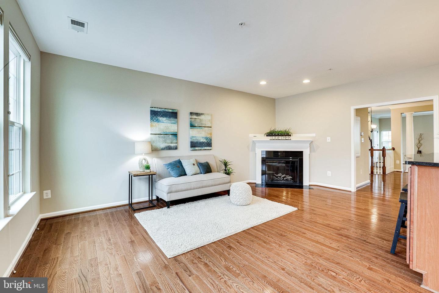 13682 Endeavour Drive Unit: 19D