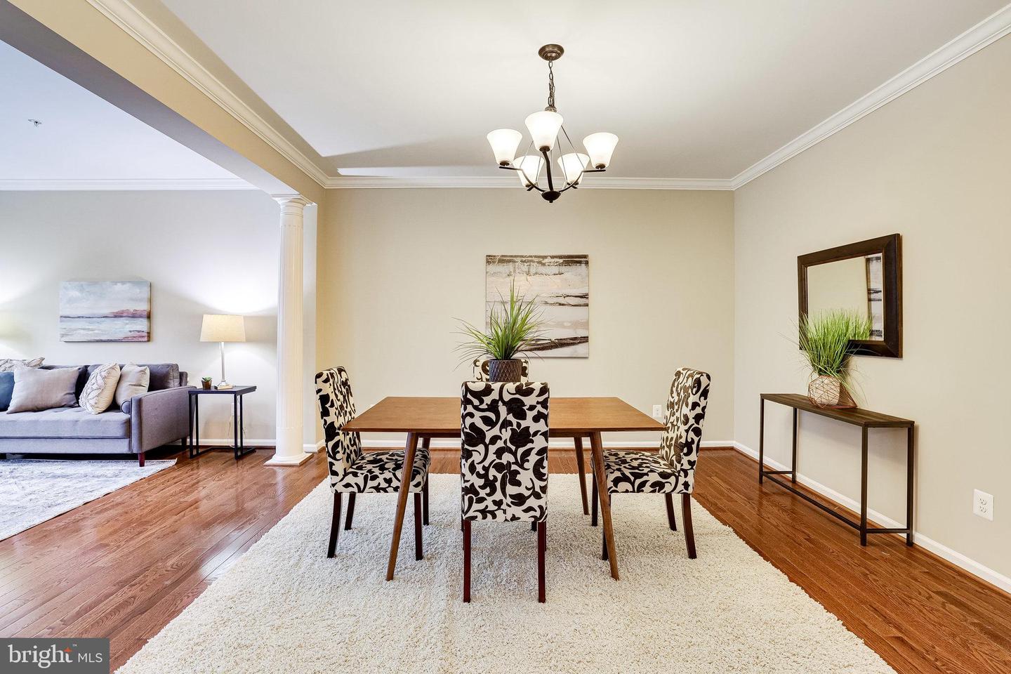 13682 Endeavour Drive Unit: 19D