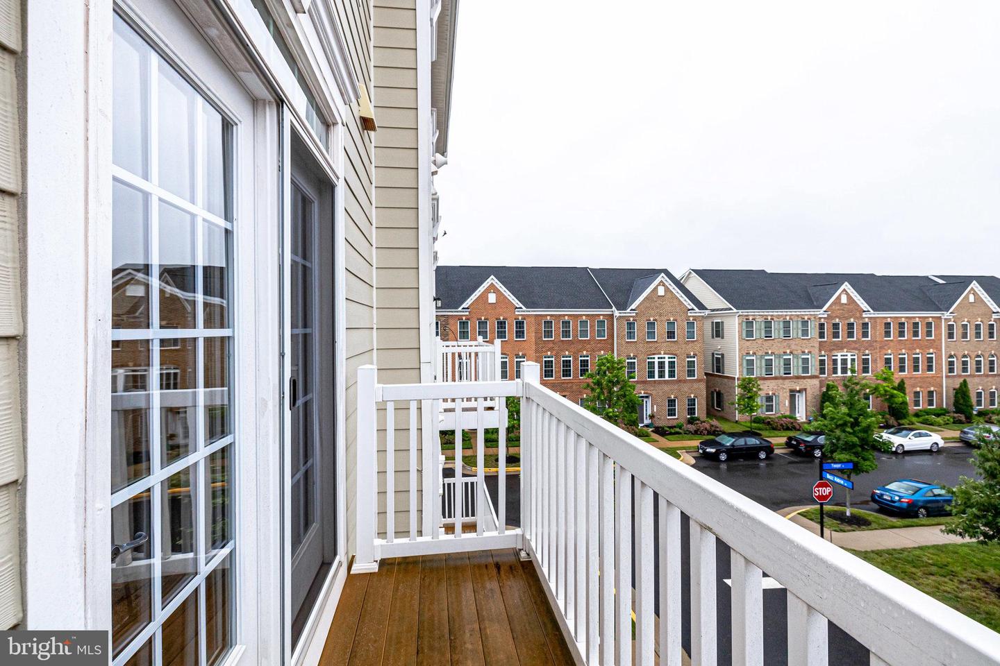 13682 Endeavour Drive Unit: 19D