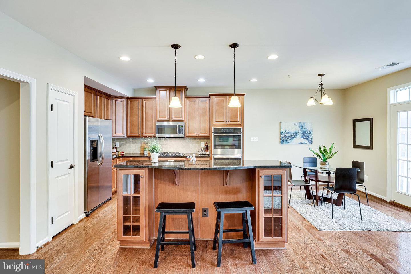 13682 Endeavour Drive Unit: 19D