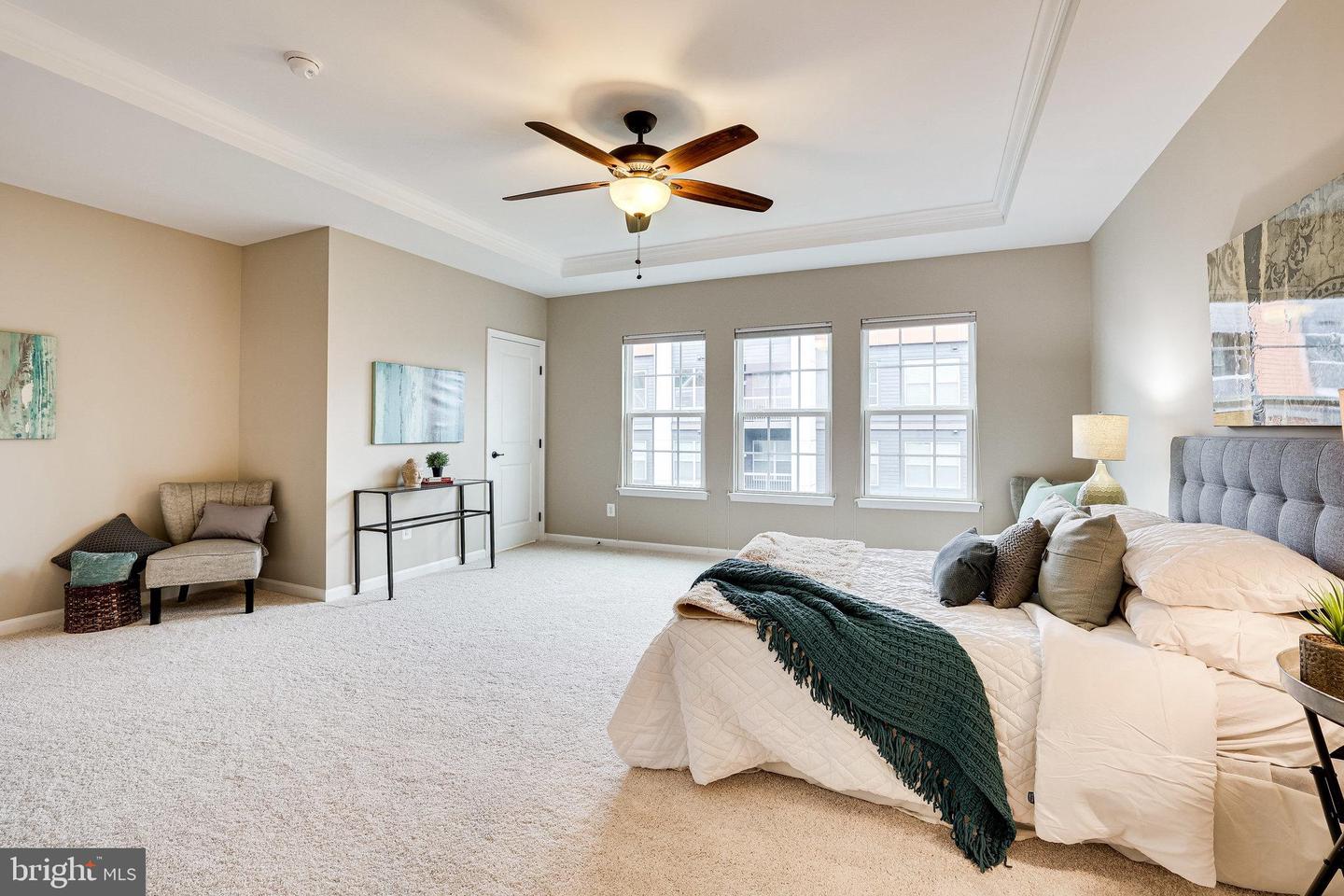 13682 Endeavour Drive Unit: 19D