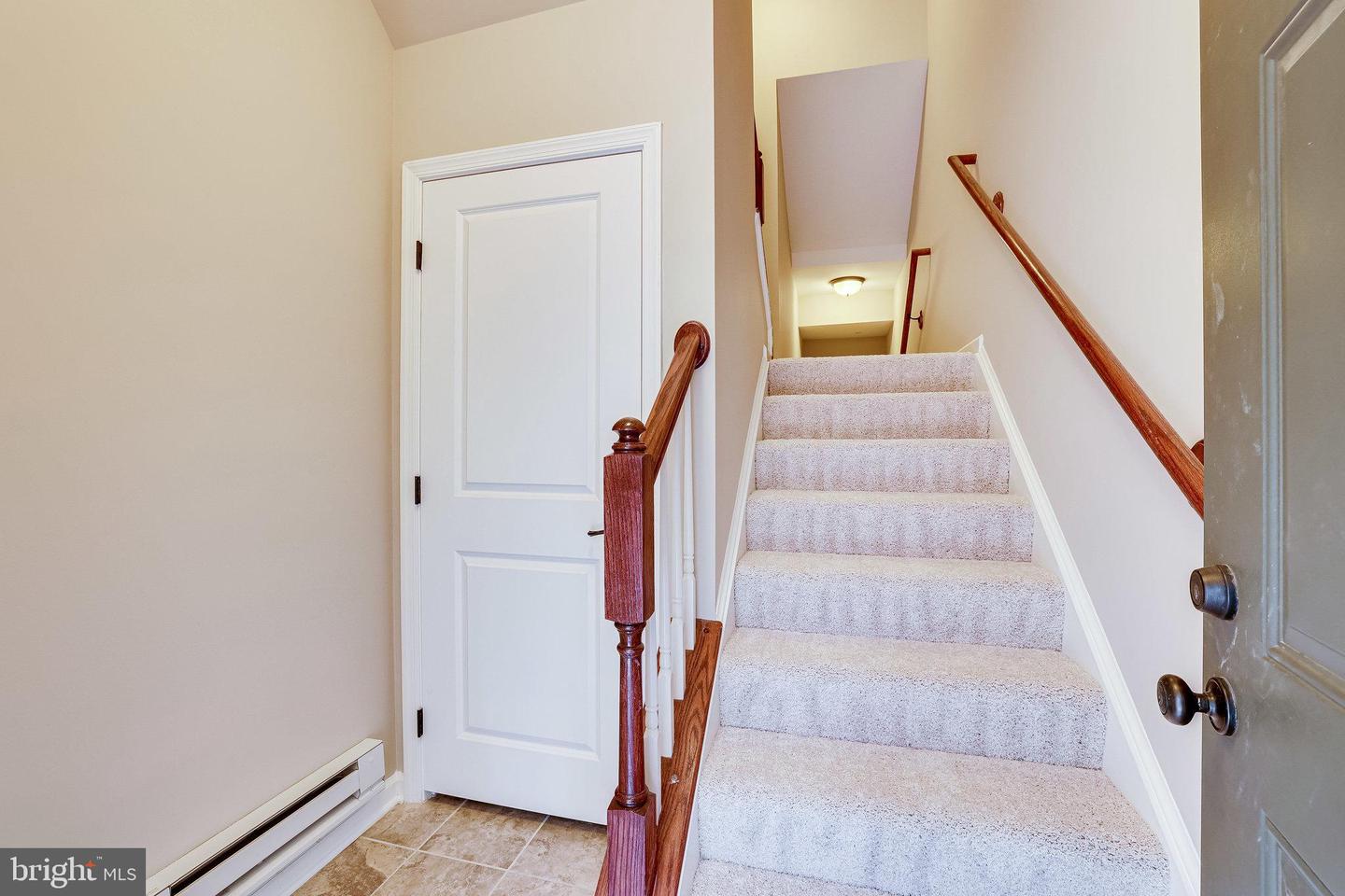 13682 Endeavour Drive Unit: 19D