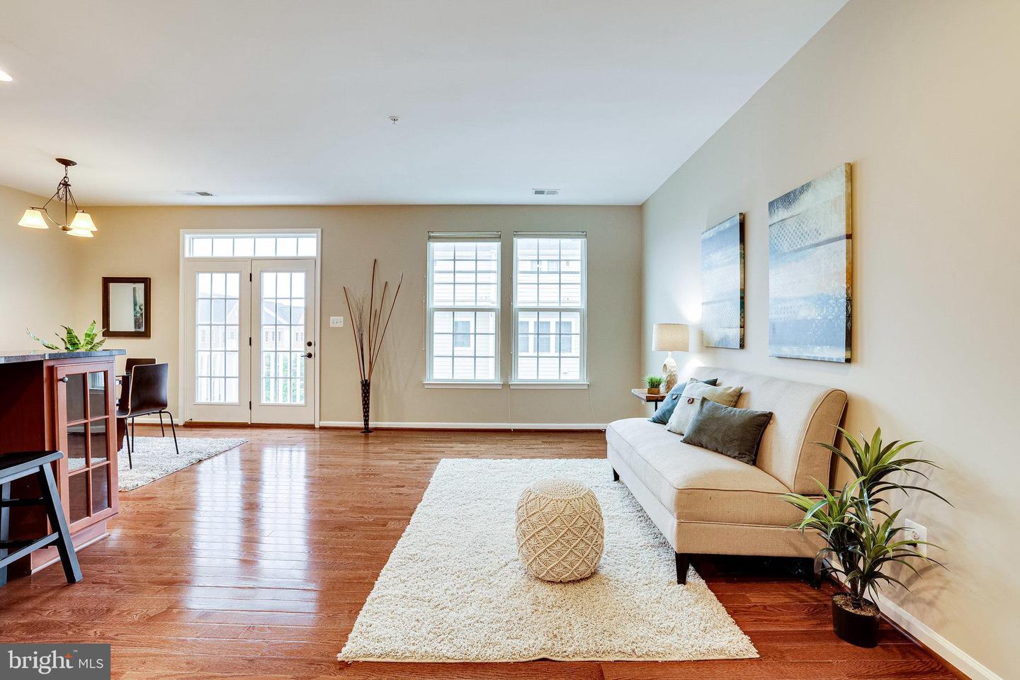 13682 Endeavour Drive Unit: 19D