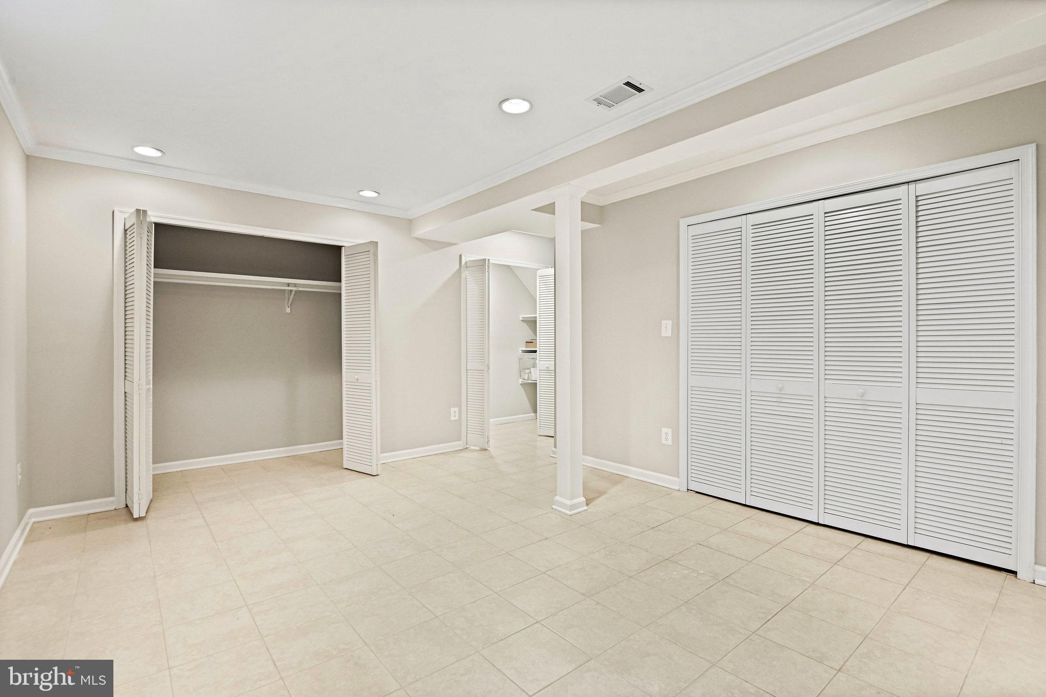 1116 Wimbledon Dr