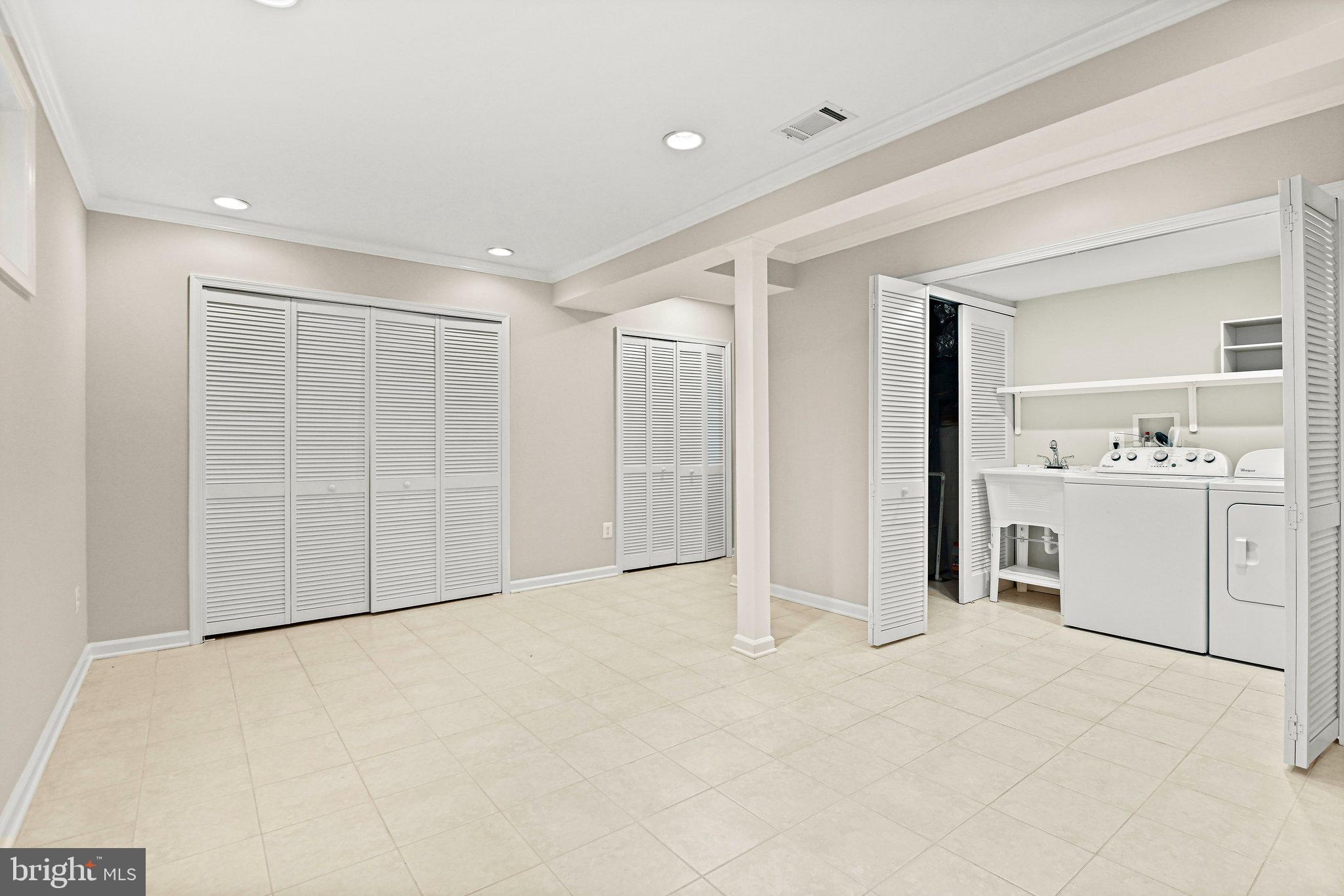 1116 Wimbledon Dr