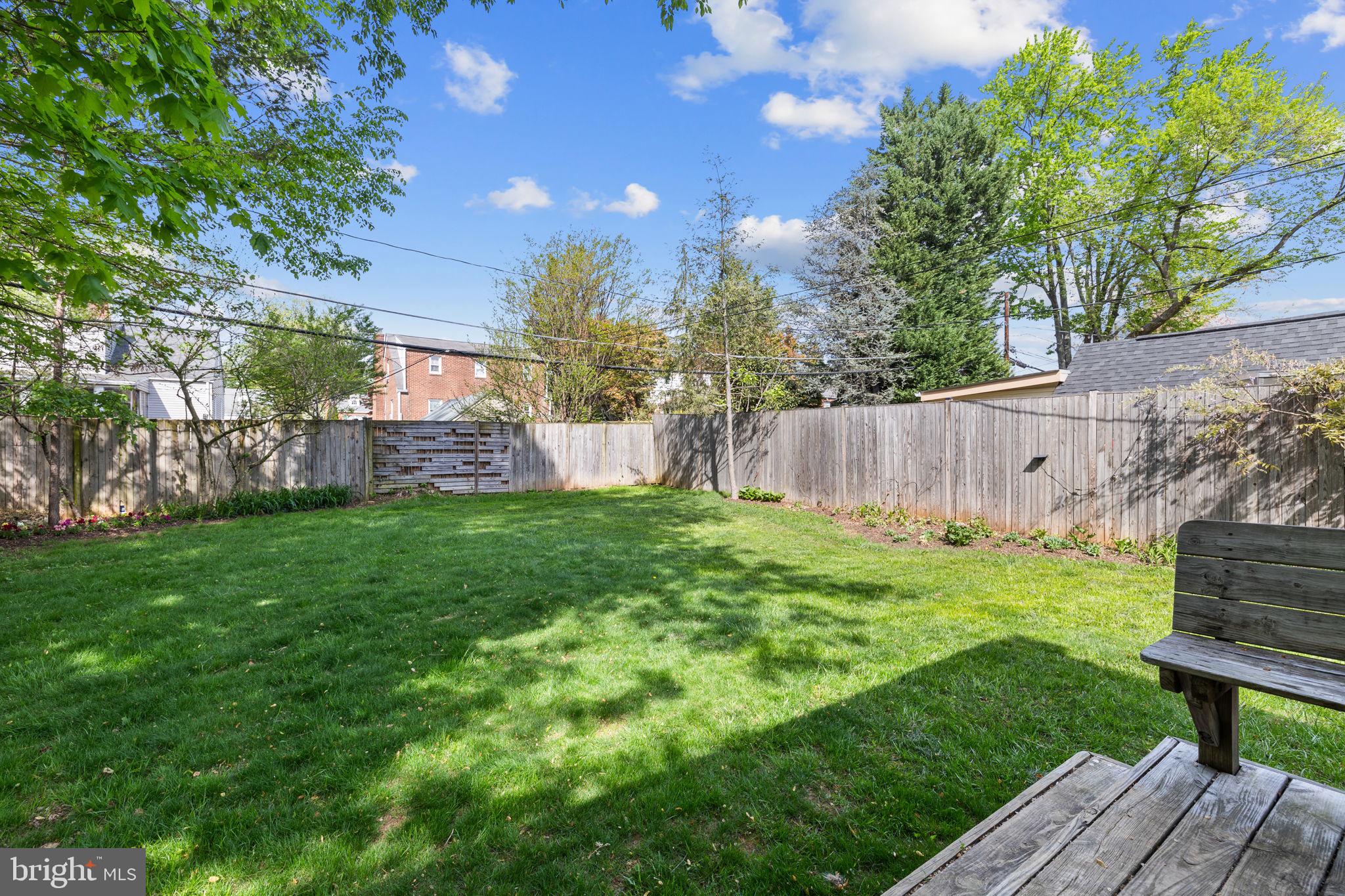 2760 Summerfield Rd