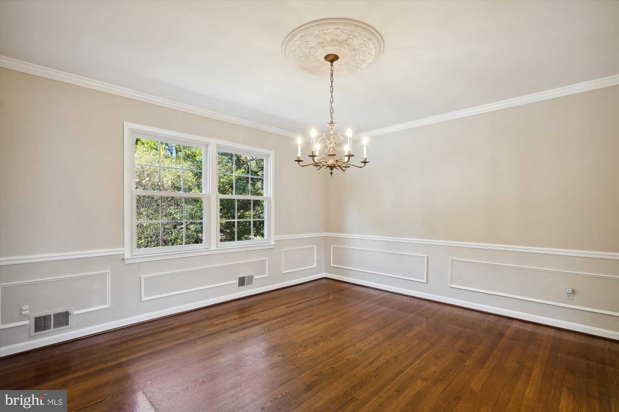 7722 DESDEMONA CT