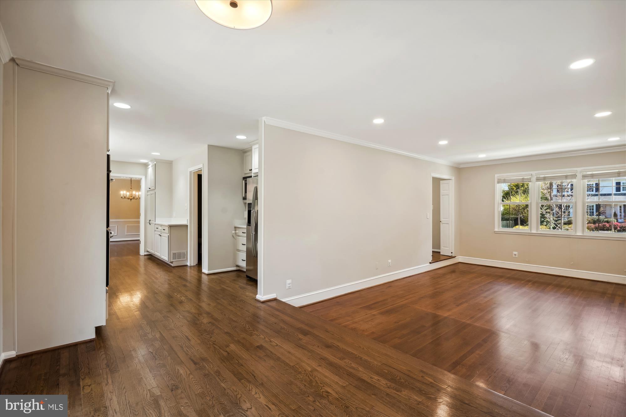 7722 DESDEMONA CT