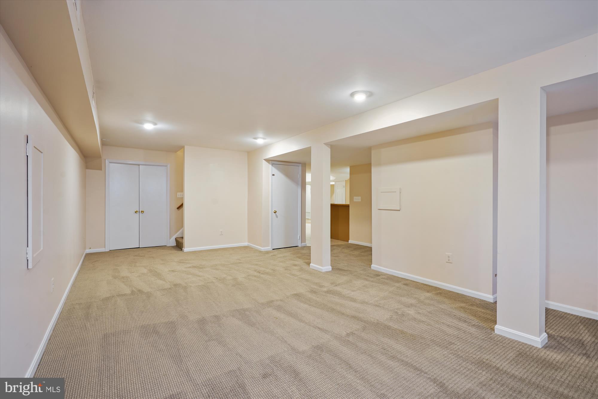 7722 DESDEMONA CT