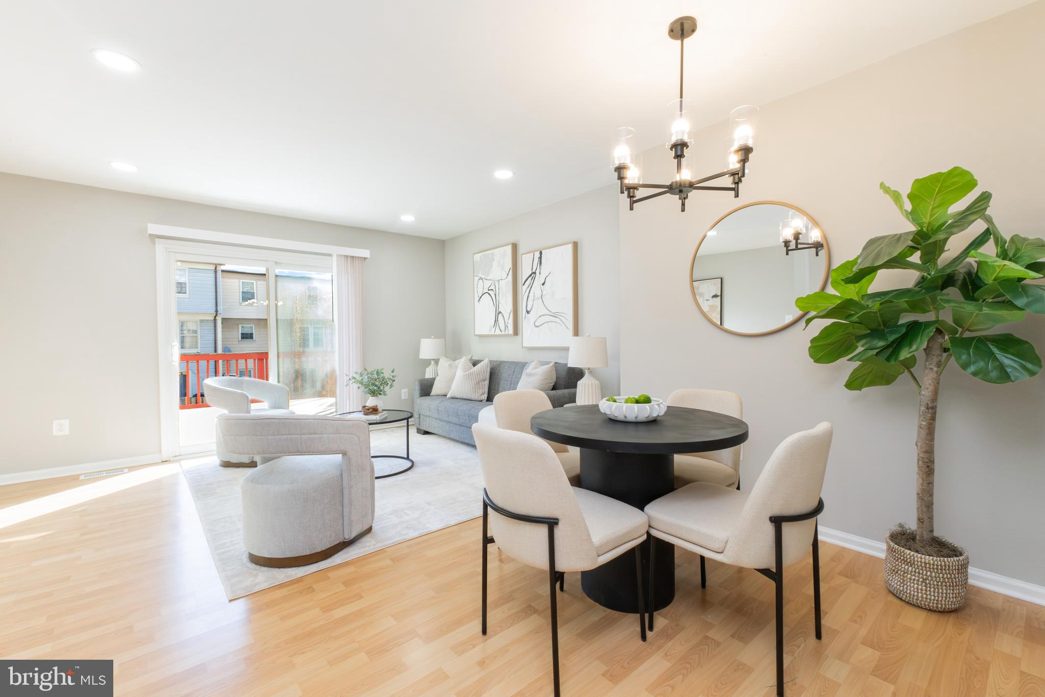 2777 GROVEMORE LANE