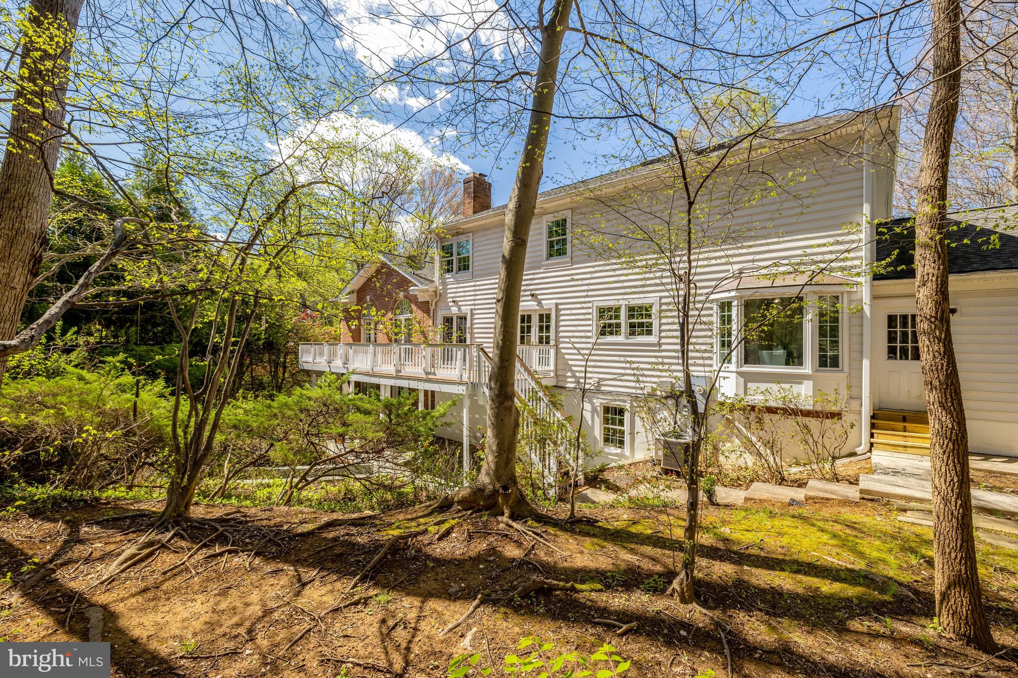 6516 ANNA MARIA COURT