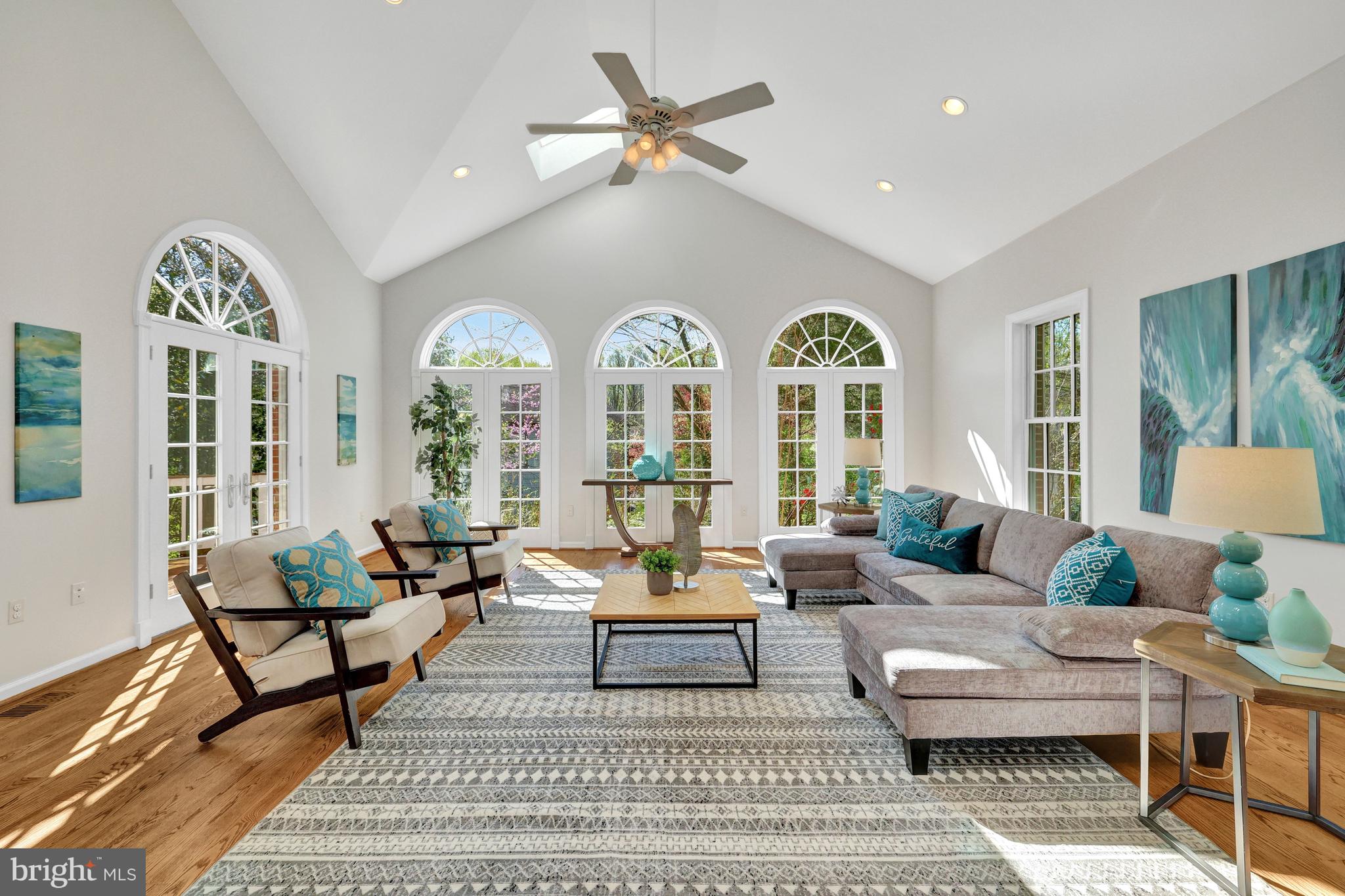 6516 ANNA MARIA COURT