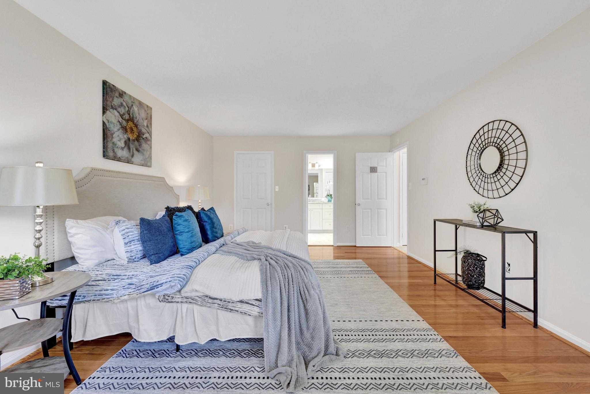 6516 ANNA MARIA COURT