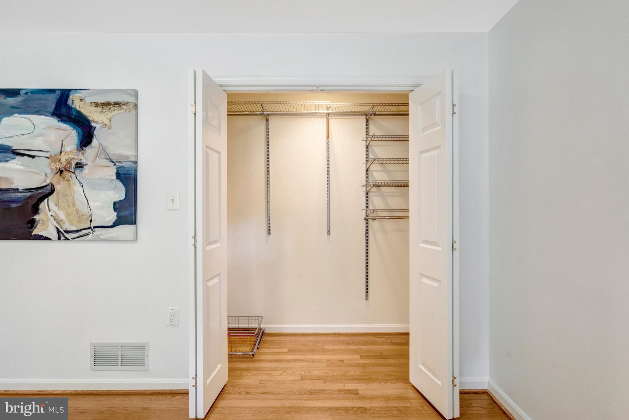 1521 FOREST VILLA LANE