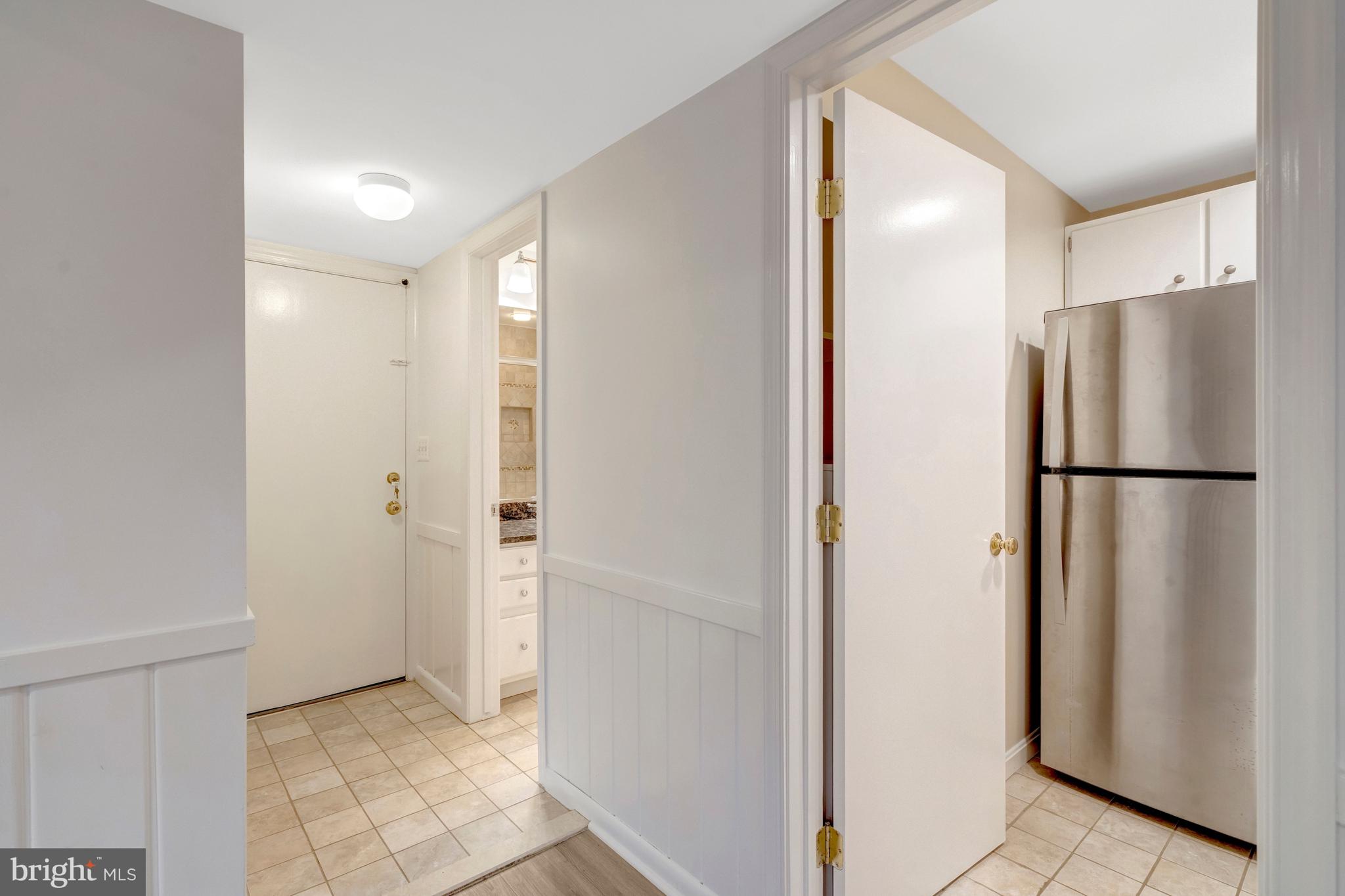 1521 FOREST VILLA LANE
