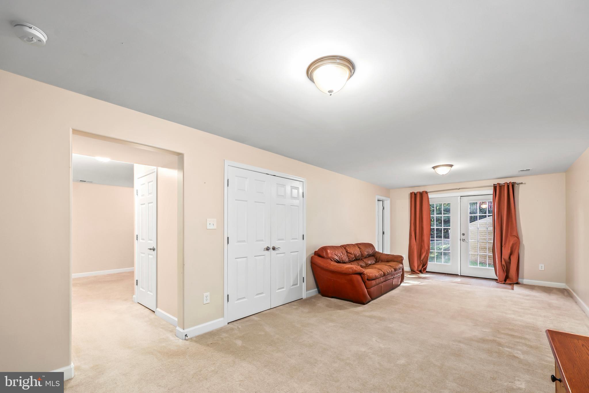 29 Maplewood Dr