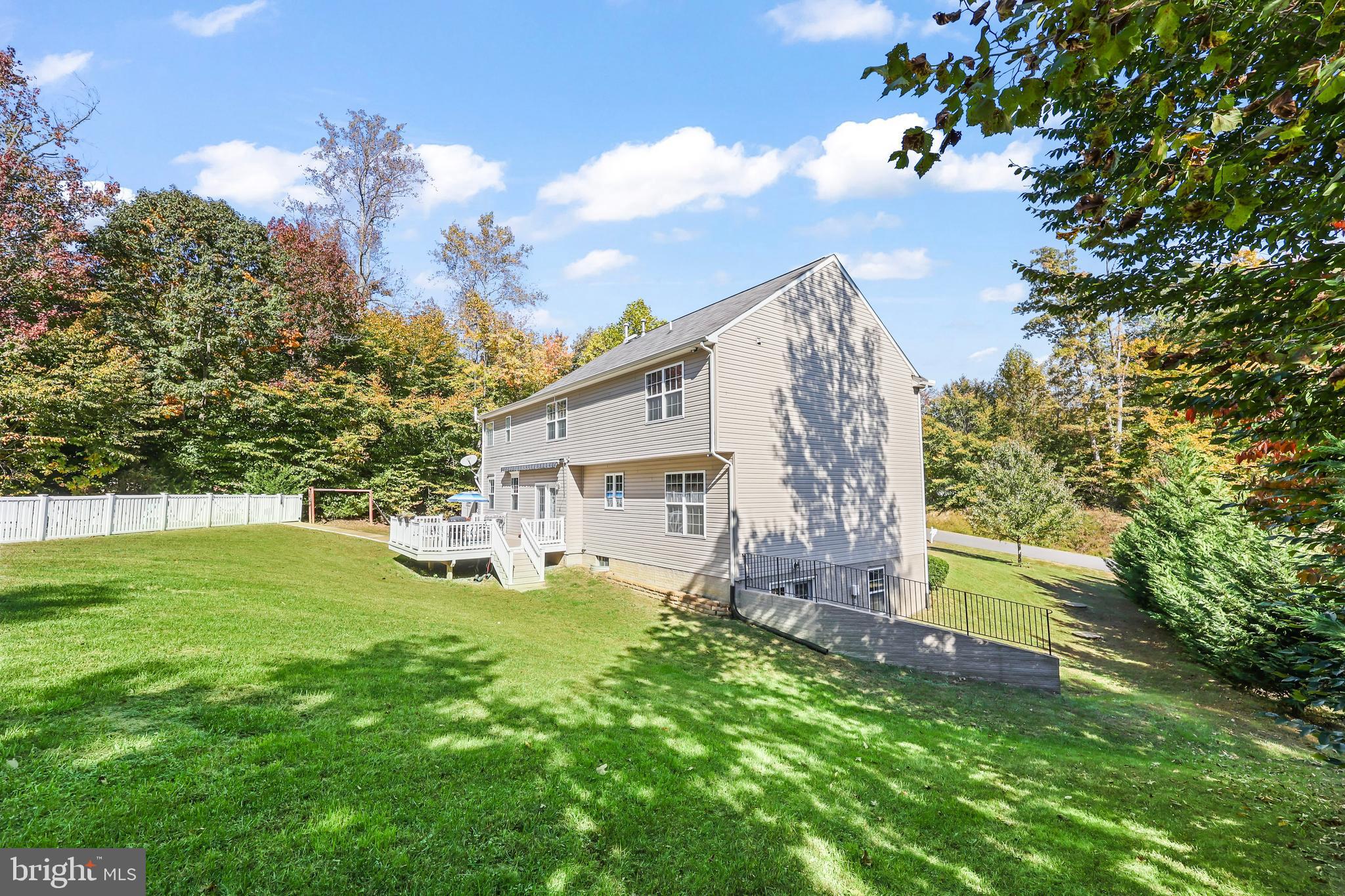 29 Maplewood Dr