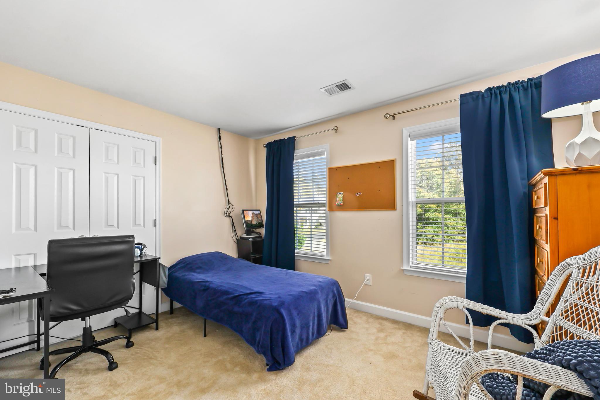 29 Maplewood Dr