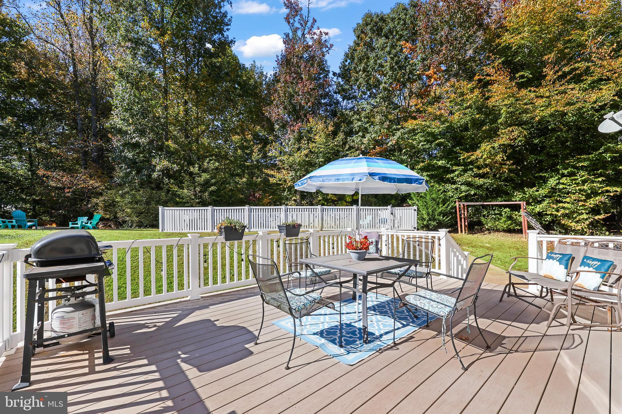 29 Maplewood Dr