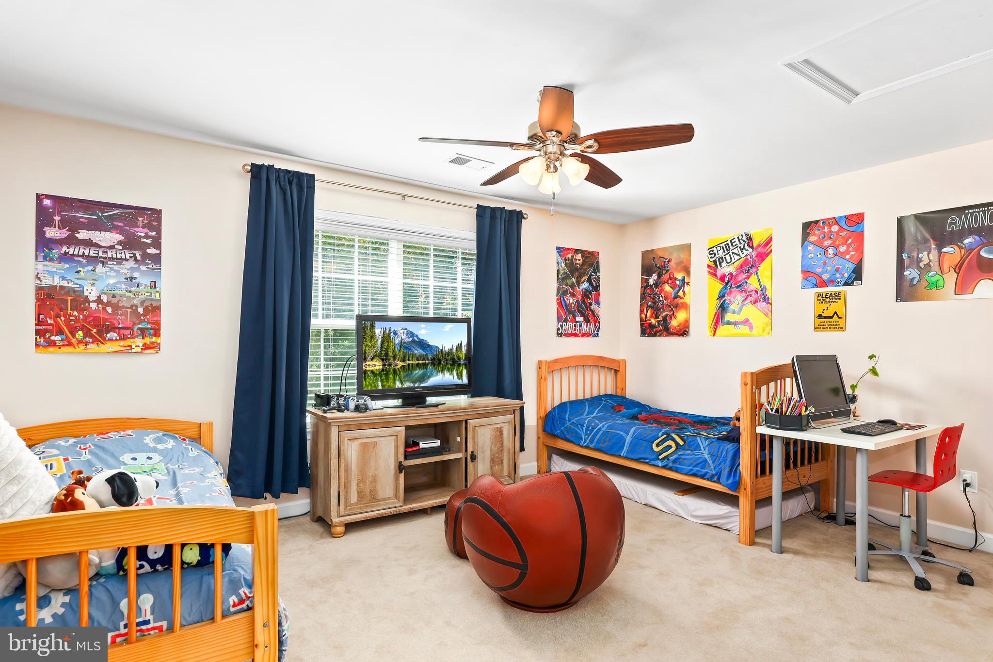 29 Maplewood Dr