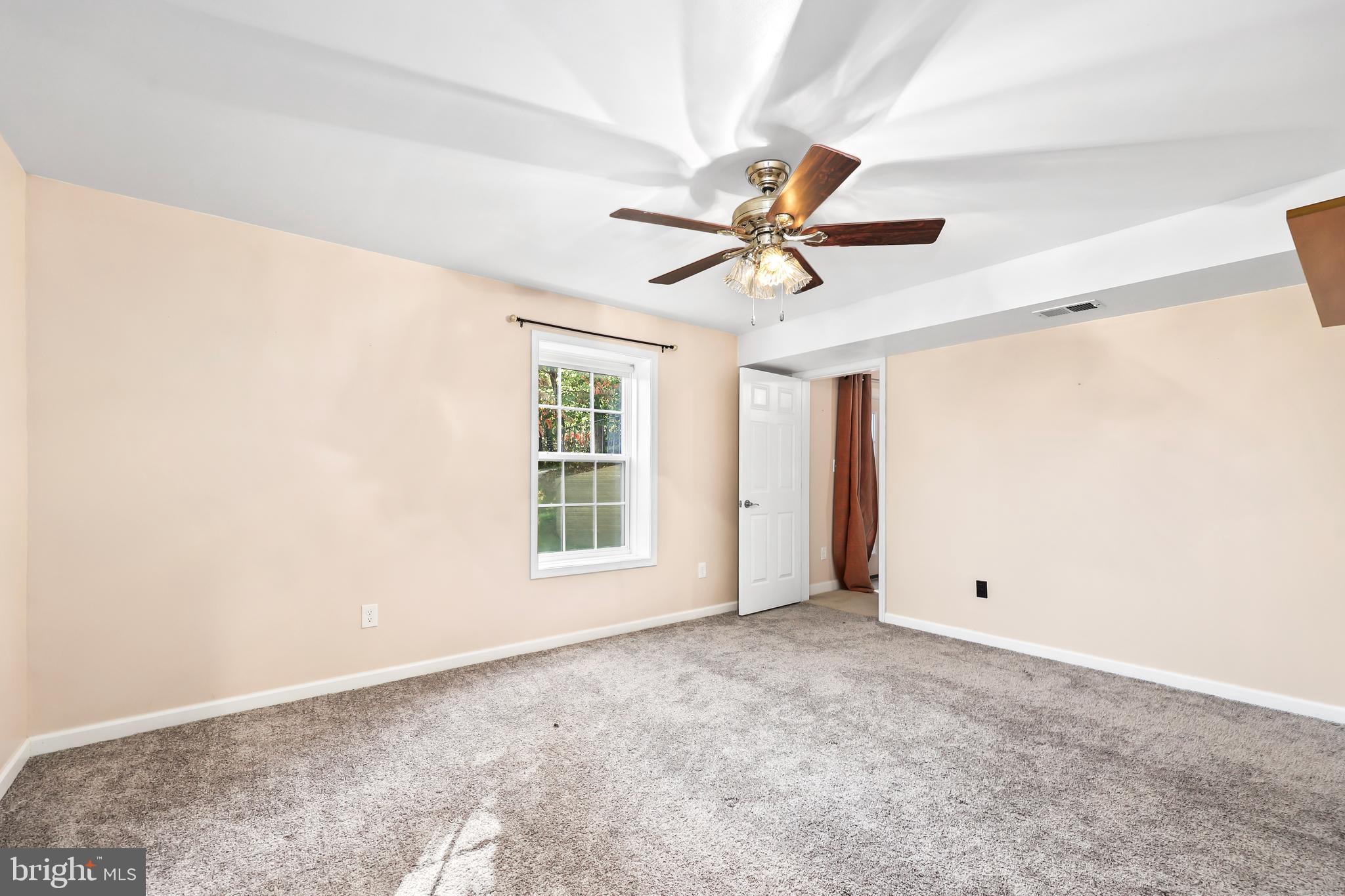 29 Maplewood Dr