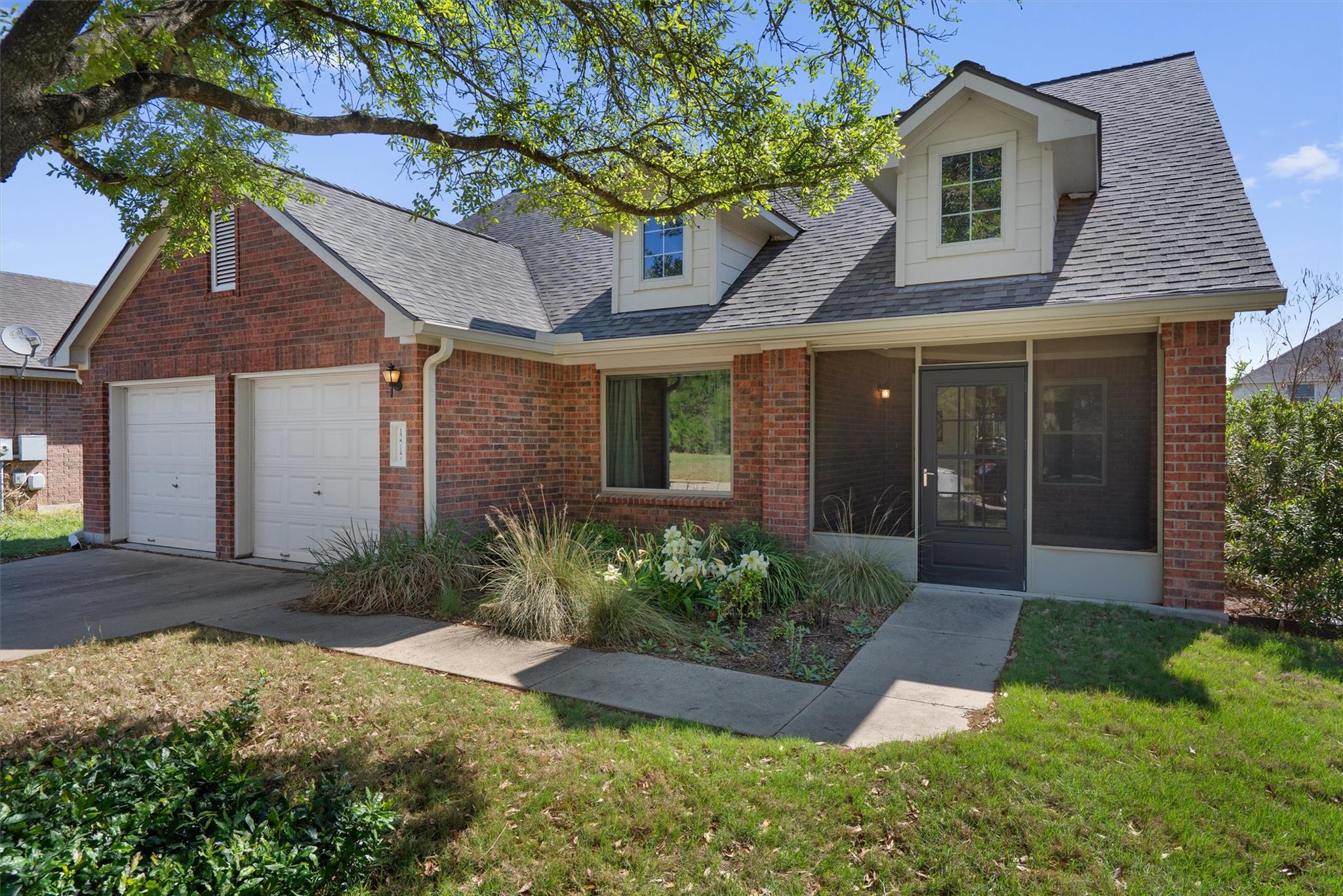 12717 Wood Lily TRL