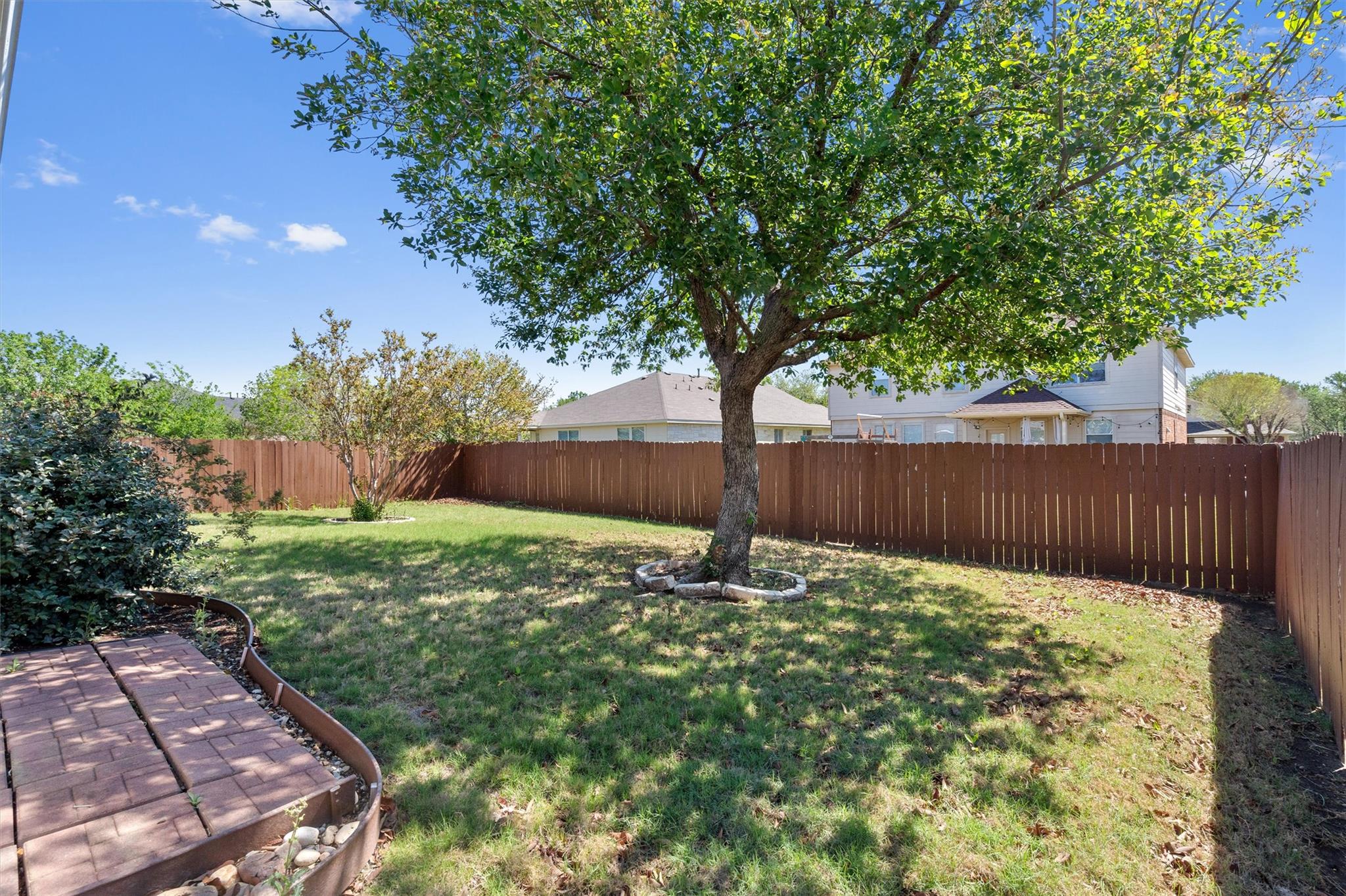 12717 Wood Lily TRL